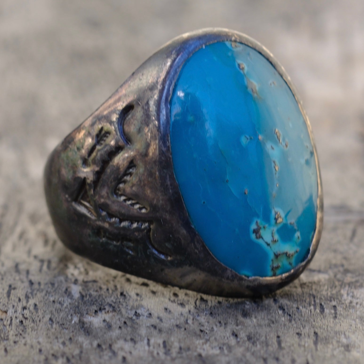 Vintage Sterling Turquoise Stamped V Bells Trading Post Ring 8.75