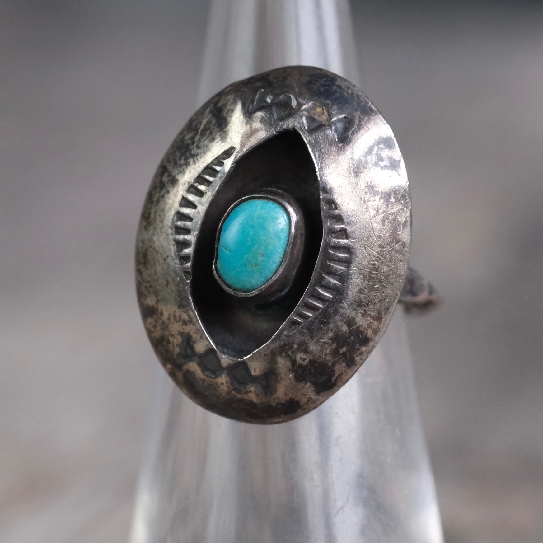 Vintage Sterling Turquoise Shadowbox Ring 4.25
