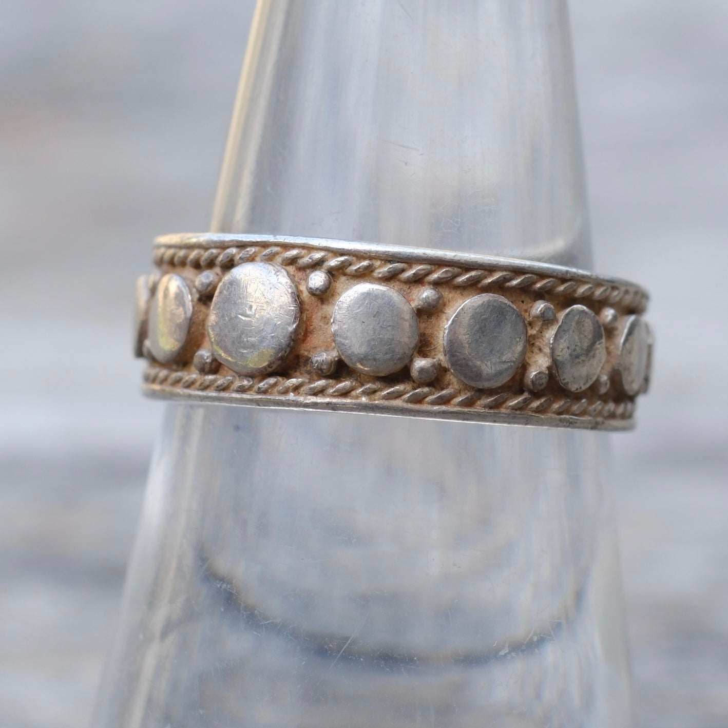 Vintage Sterling Dot Pattern Band Ring 7.5