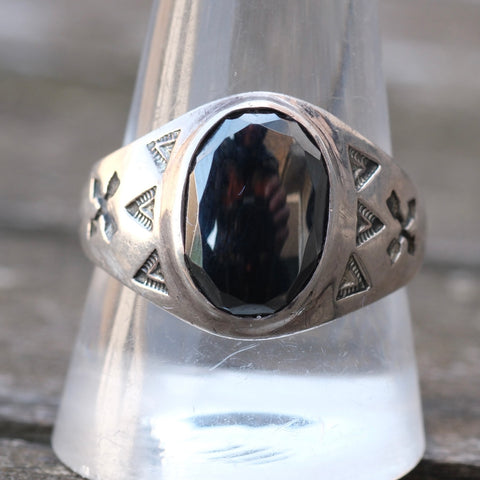 Vintage Sterling Hematite Stamped Arrows Ring 11.5