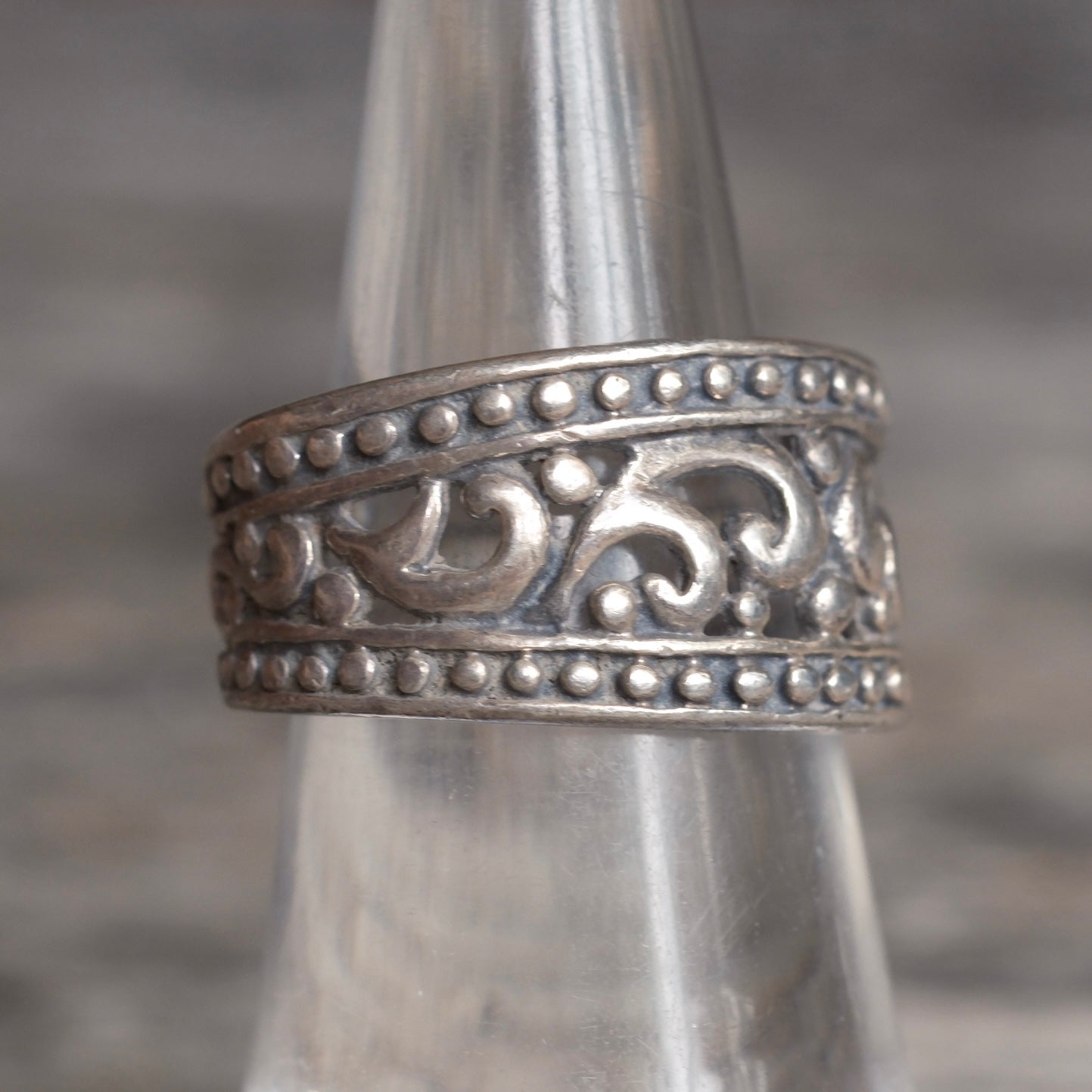 Vintage Sterling Silver Scroll Band Ring 6.75
