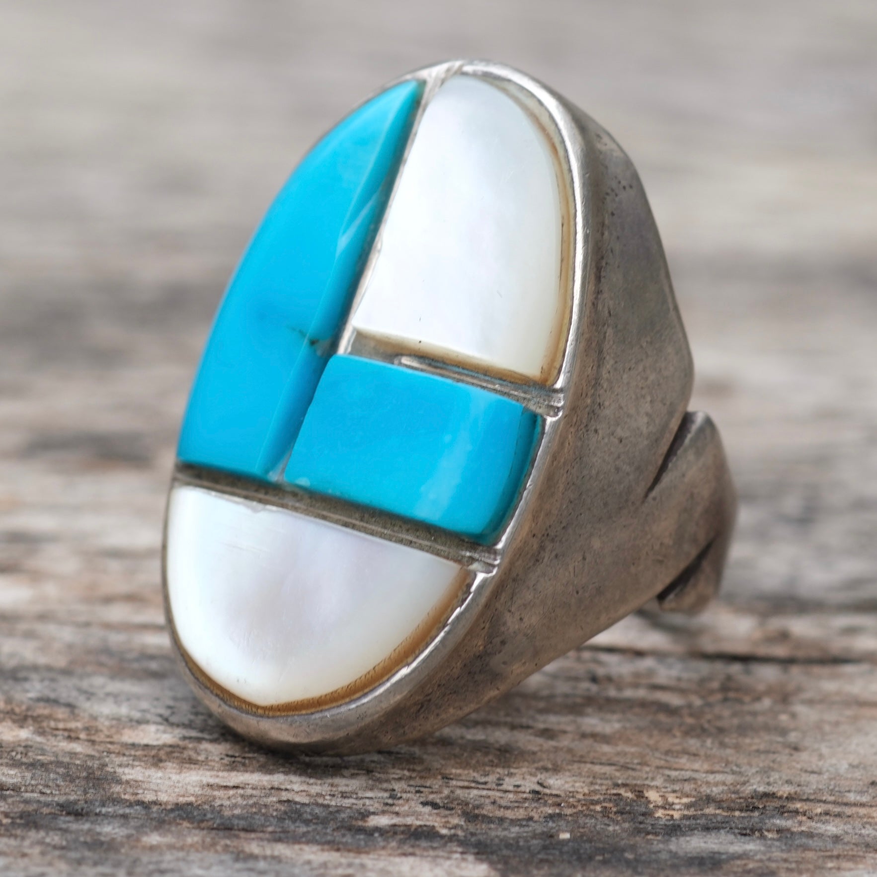 Vintage Sterling Turquoise and Mother Of Pearl Inlay Ring 8.25