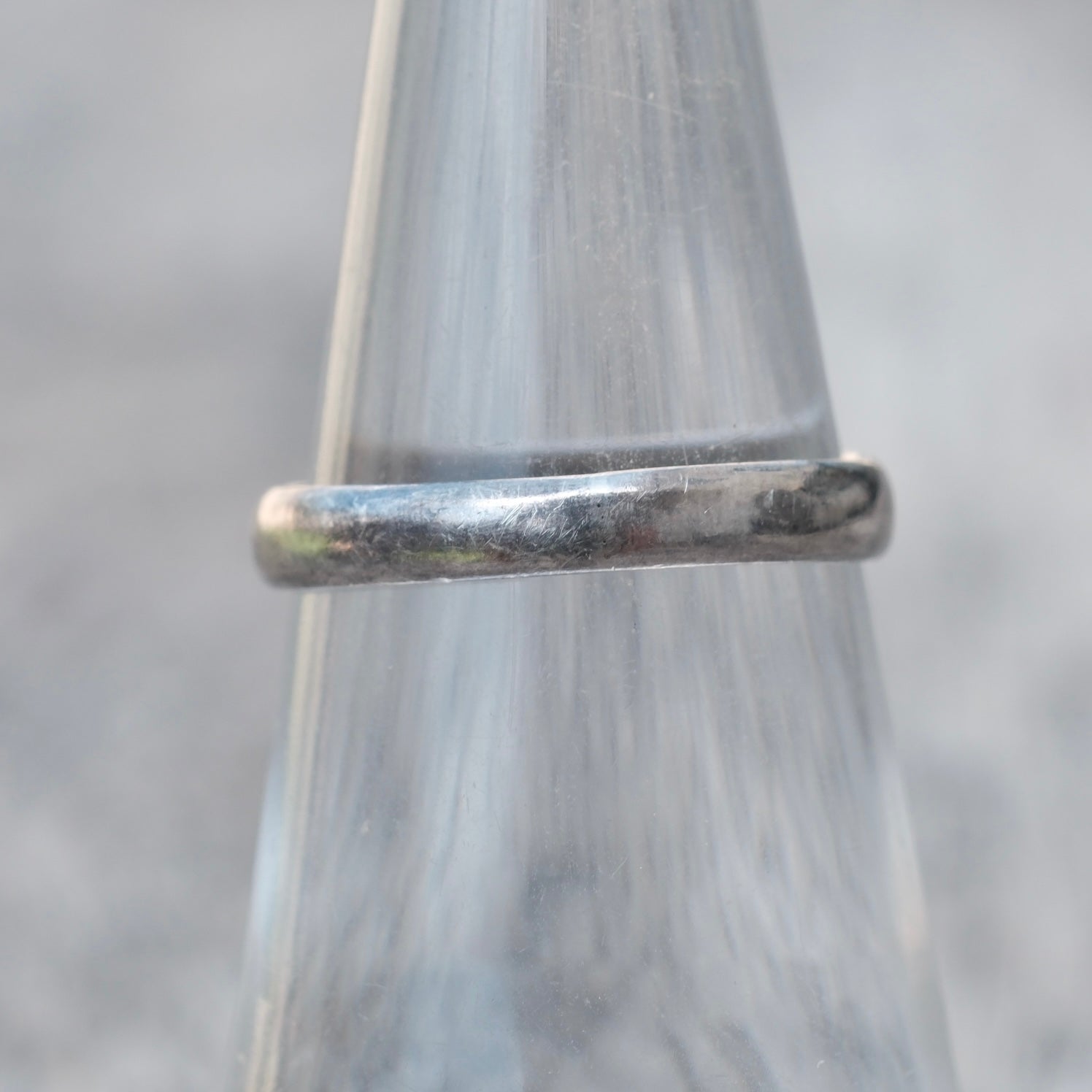 Vintage Sterling Silver Band Ring 5.75
