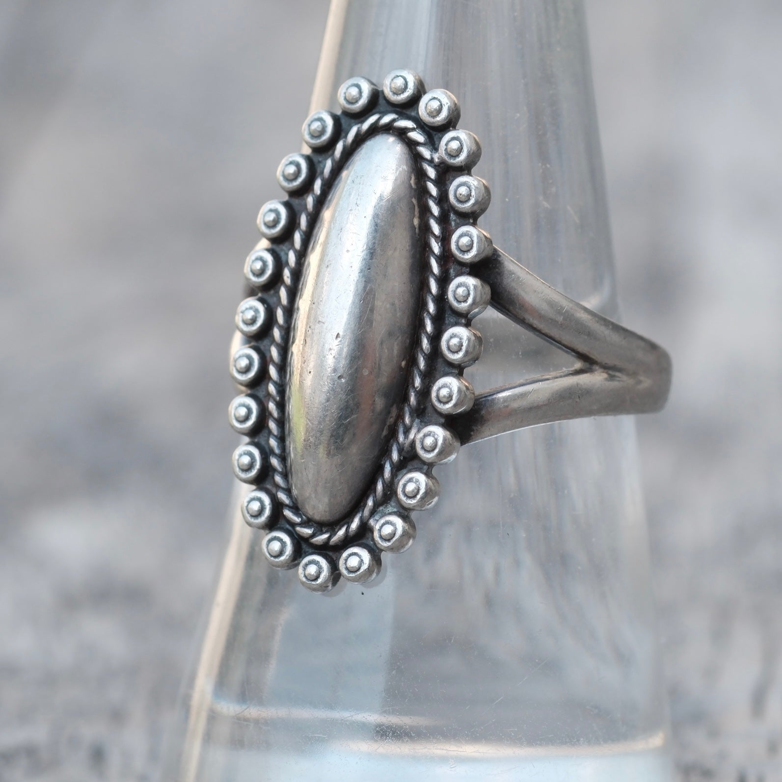 Vintage Sterling Silver Dotted Ring 7.75