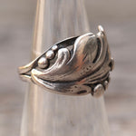 Vintage Sterling Silver Floral Band 4.75