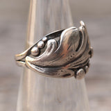 Vintage Sterling Silver Floral Band 4.75