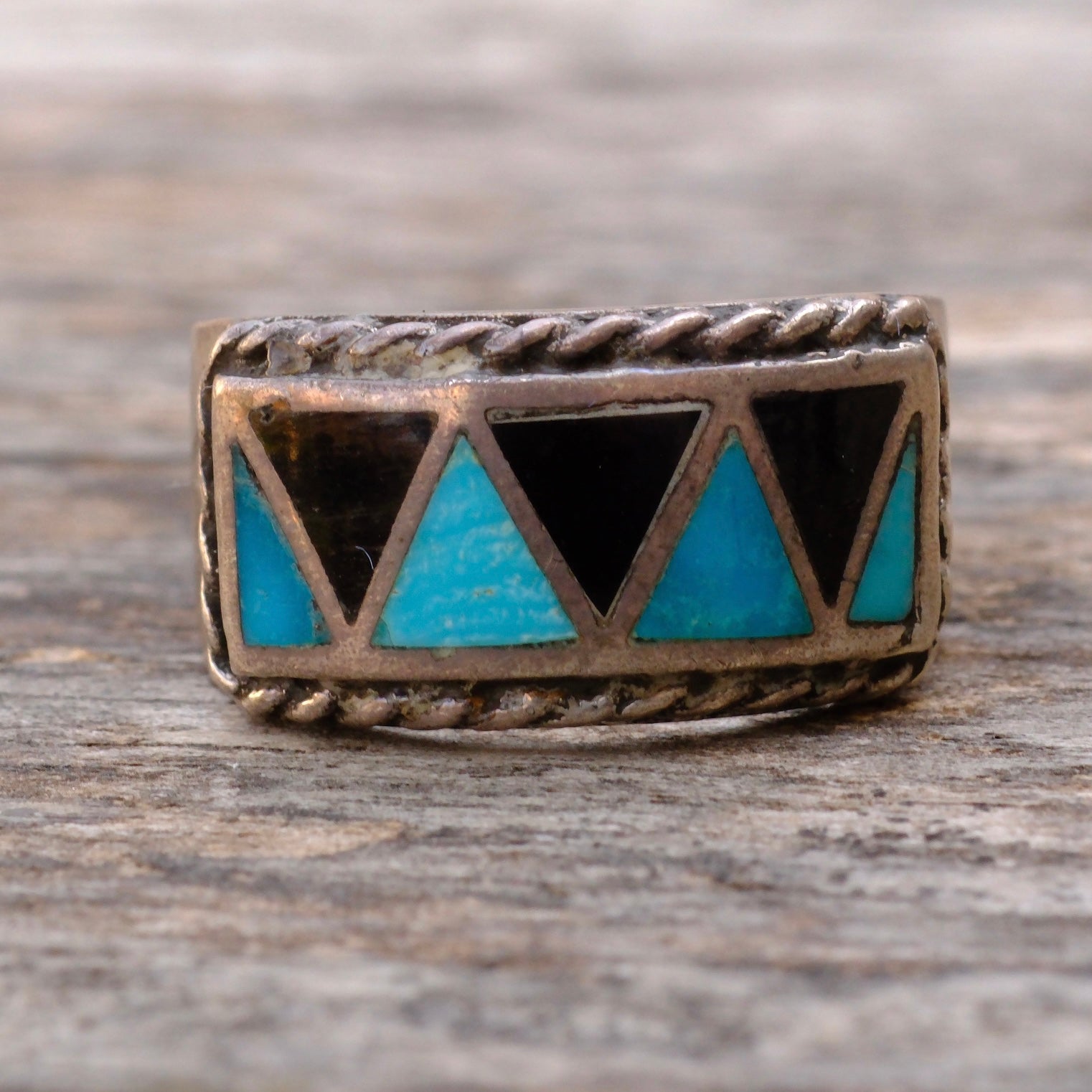 Vintage Sterling Onyx and Turquoise Inlay Band Ring 9.75