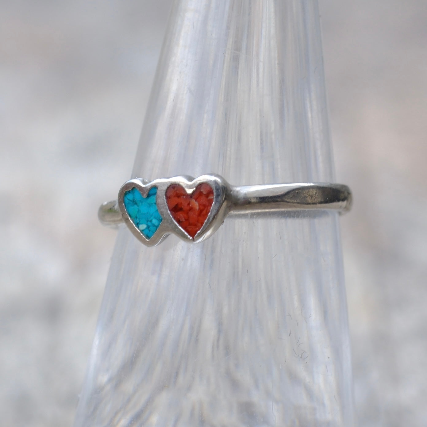 Vintage Sterling Silver Crushed Coral & Turquoise Heart Ring 5.25