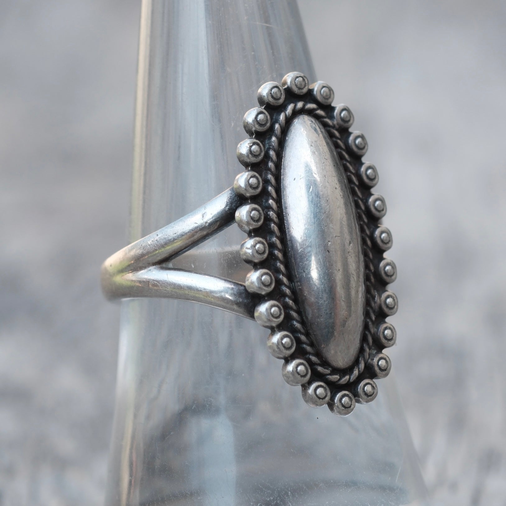 Vintage Sterling Silver Dotted Ring 7.75
