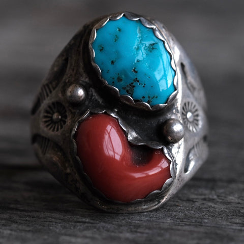 Vintage Sterling Turquoise and Coral Stamped Band Ring 10.5