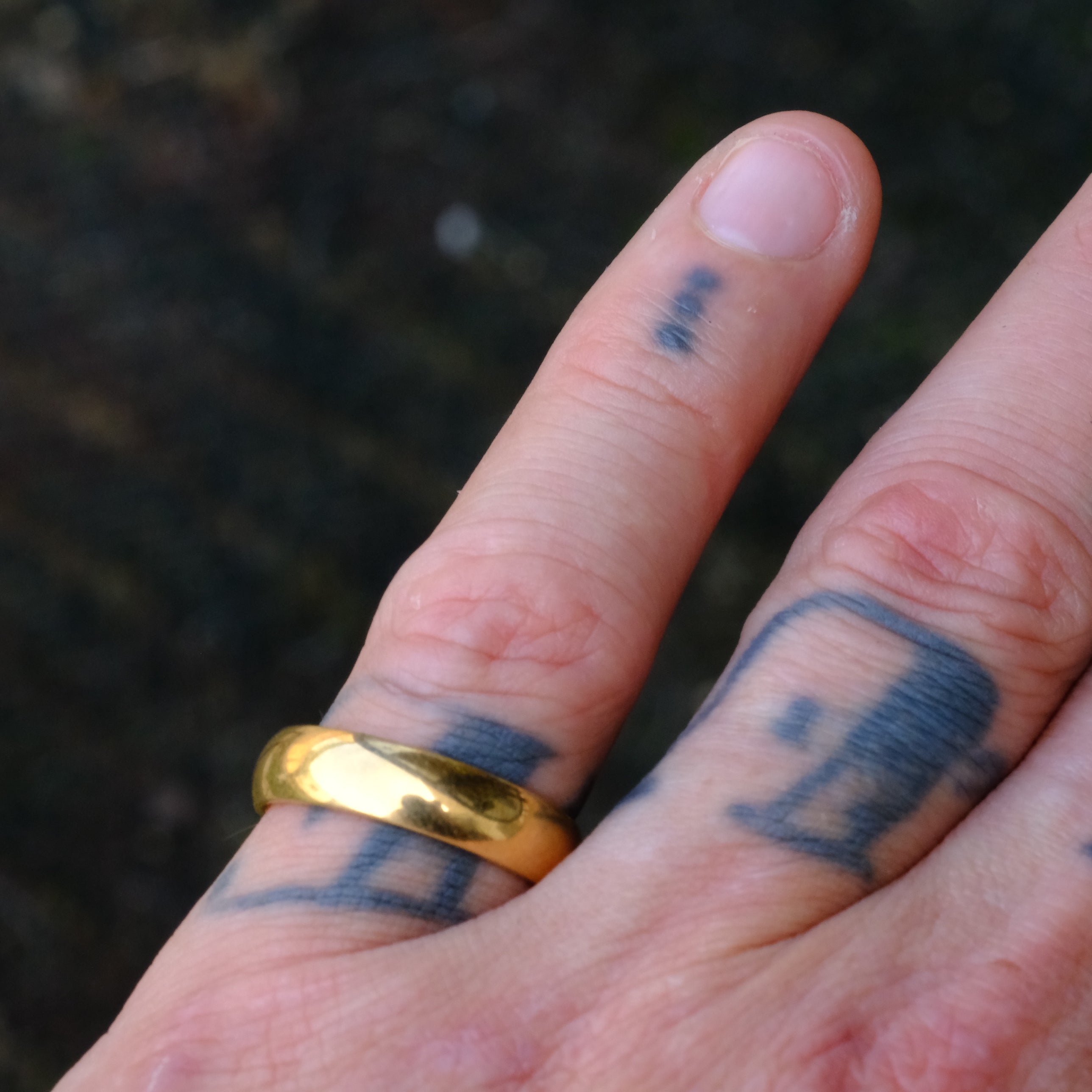 Vintage 14K Gold Band Ring 7.75