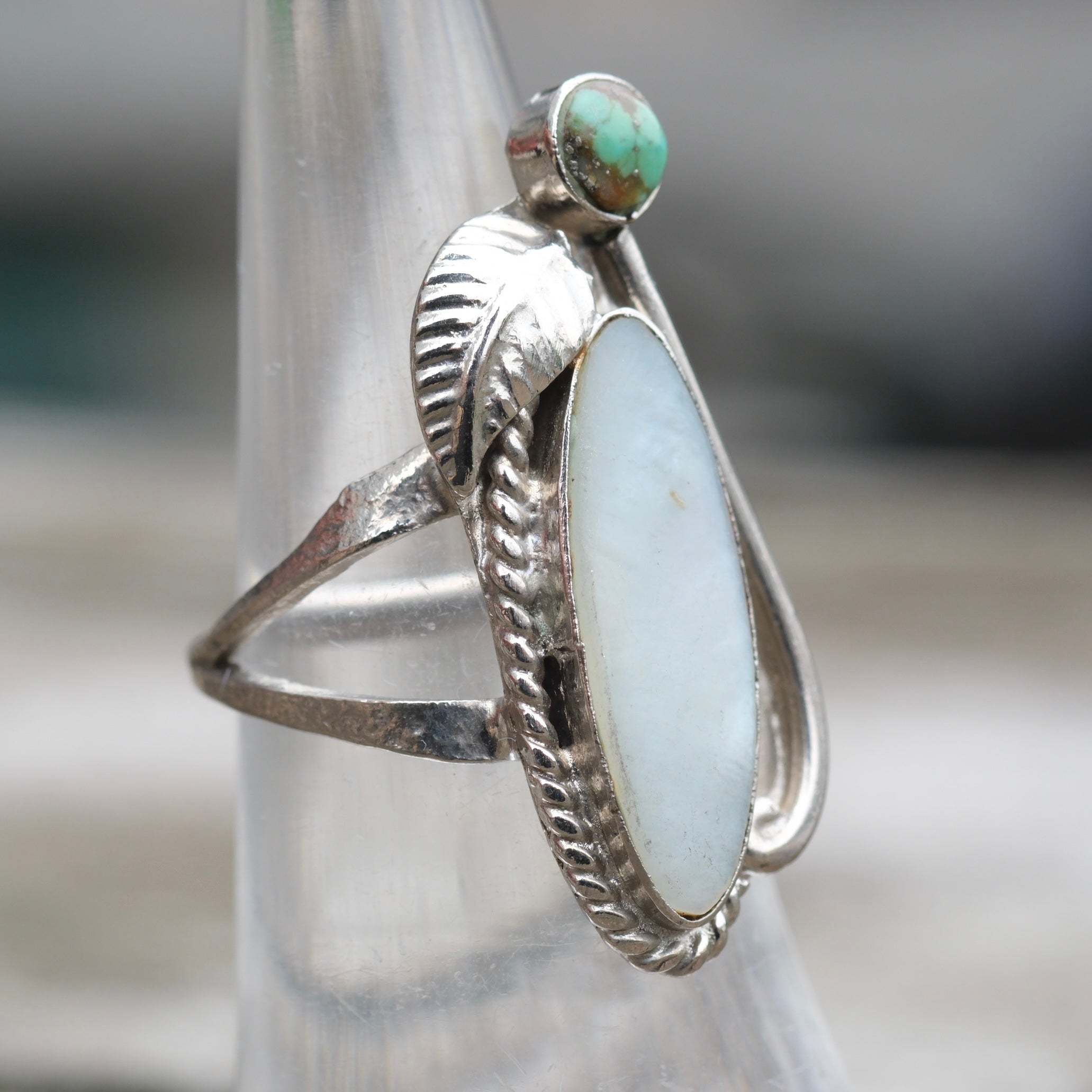 Vintage Sterling Mother Of Pearl Turquoise Ring 5.75