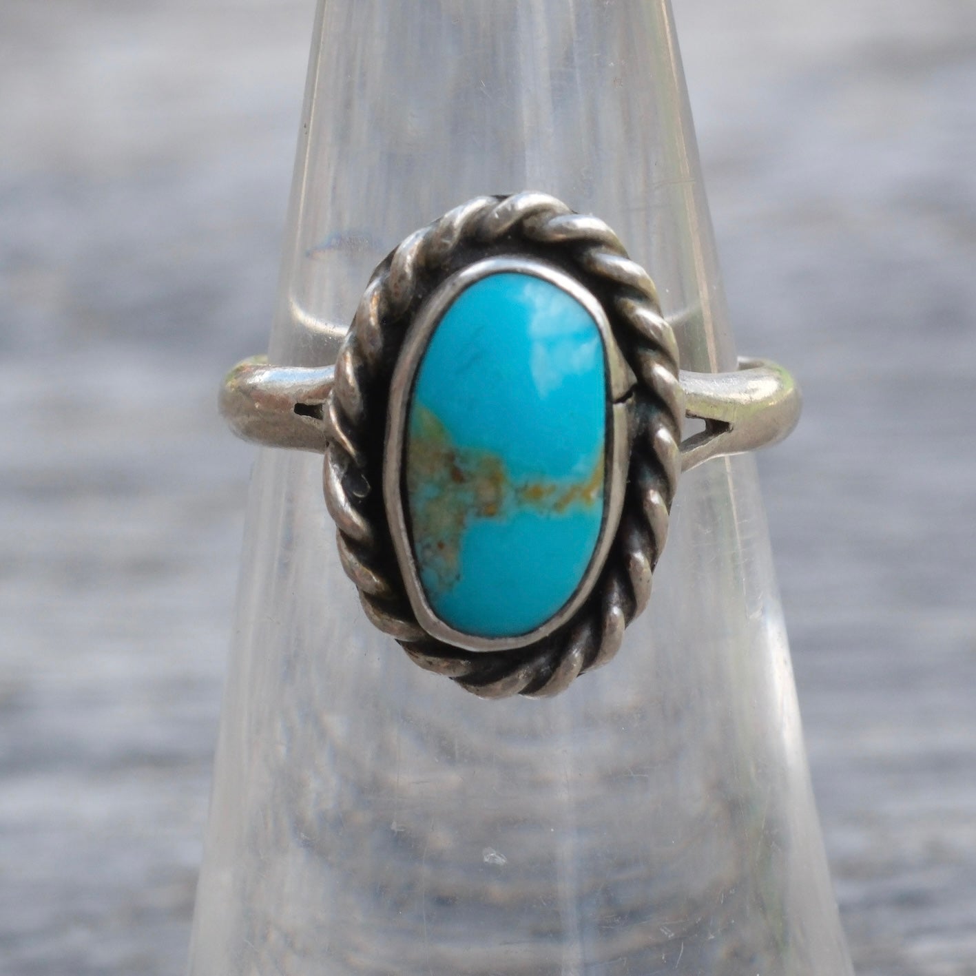 Vintage Sterling Turquoise Roper Ring 5.5