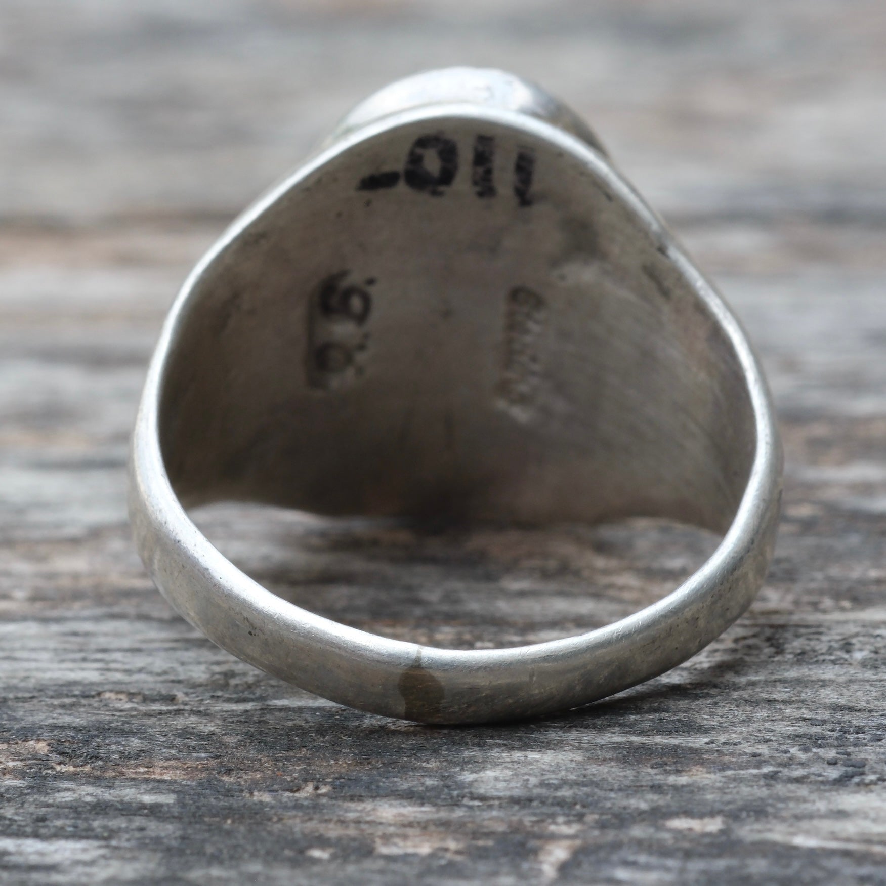 Vintage Sterling Onyx Stamped Band Ring 9.5