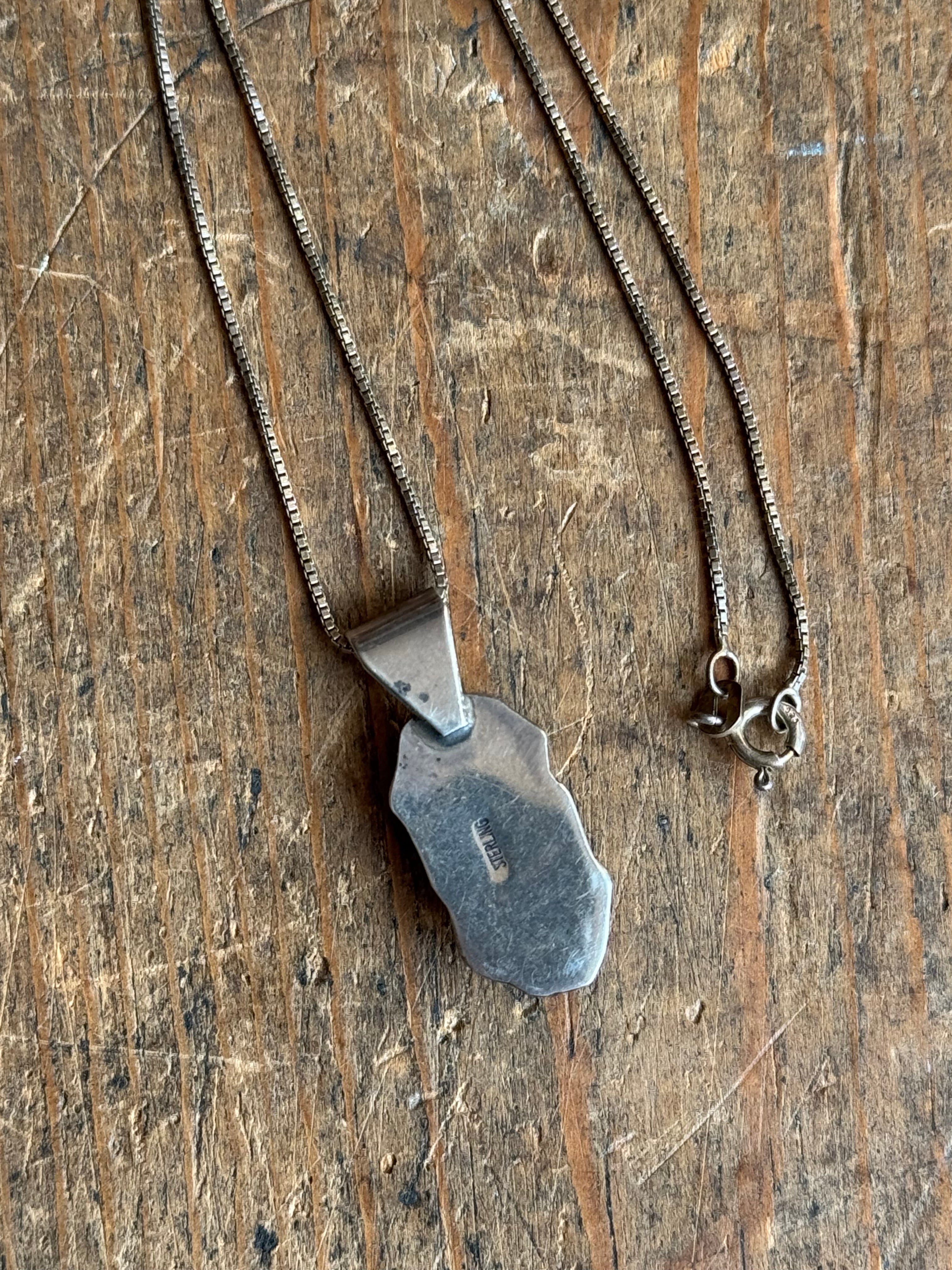 Vintage Sterling Silver Framed Onyx 15" Necklace