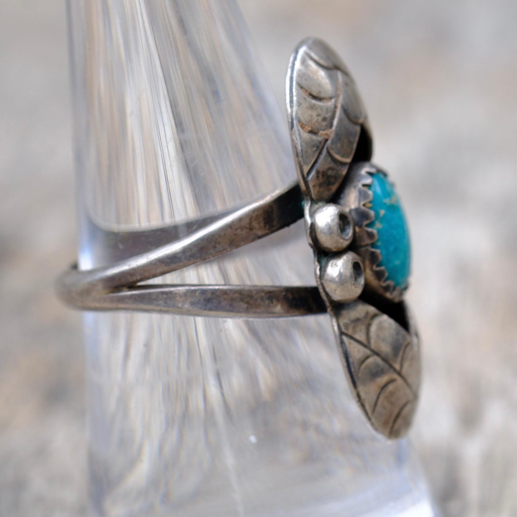 Vintage Sterling Turquoise Ring 7.5