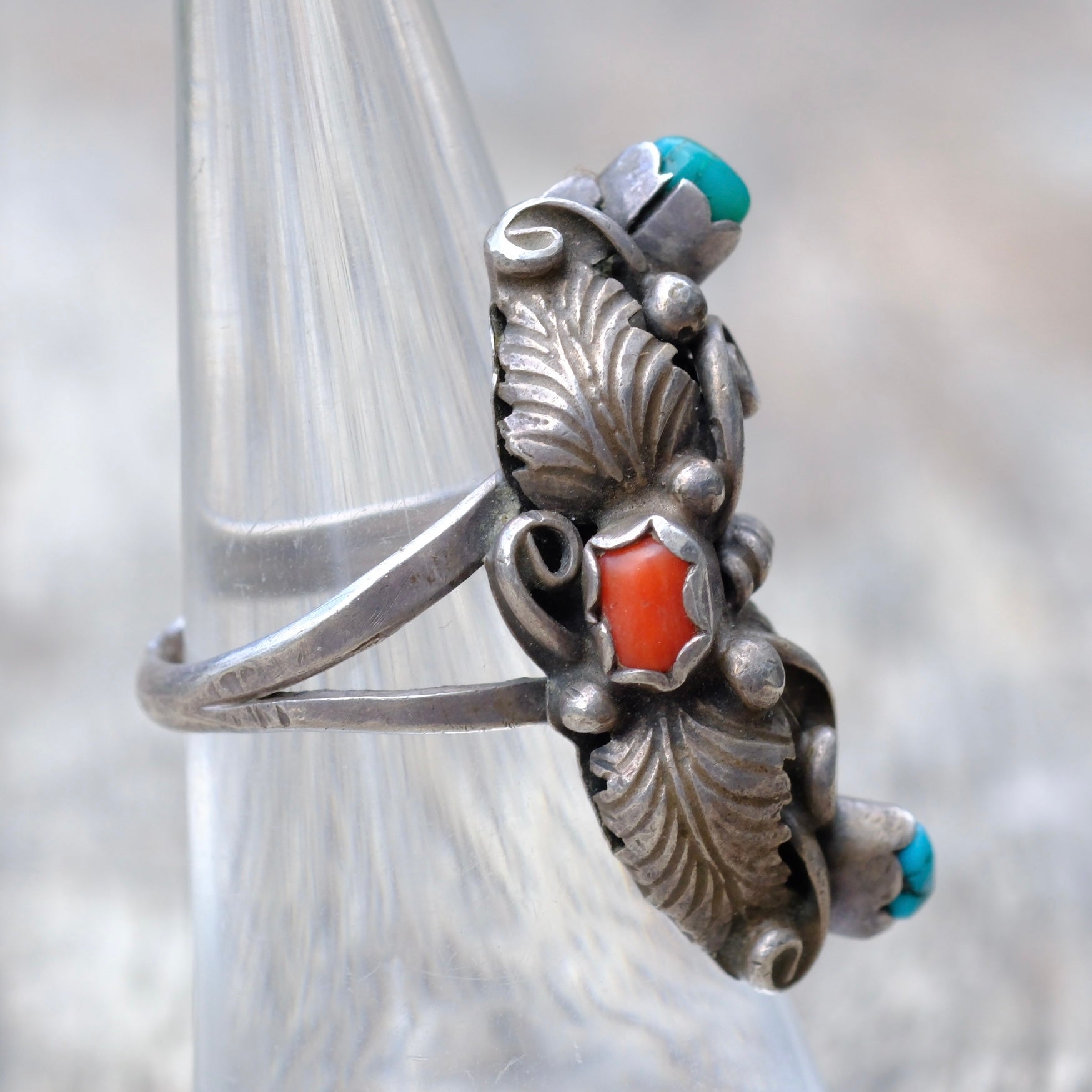 Vintage Sterling Silver Coral & Turquoise Leaf Ring 6.5