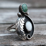 Vintage Sterling Malachite and Mother Of Pearl Feather Ring 4.75