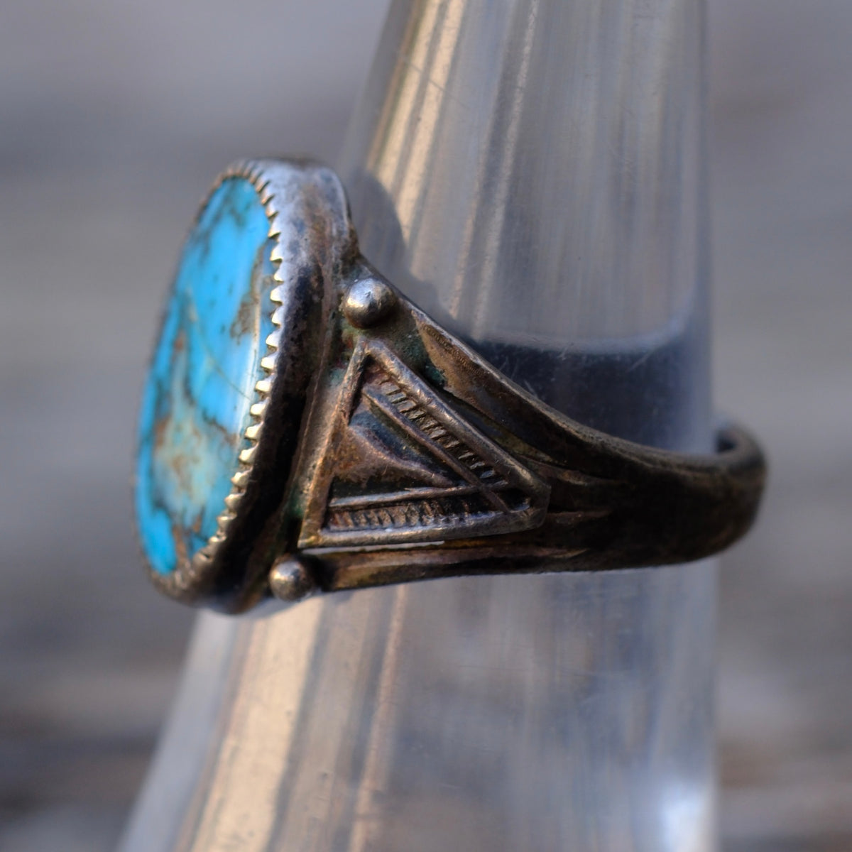 Vintage Sterling Turquoise Stamped Band Ring 6.5