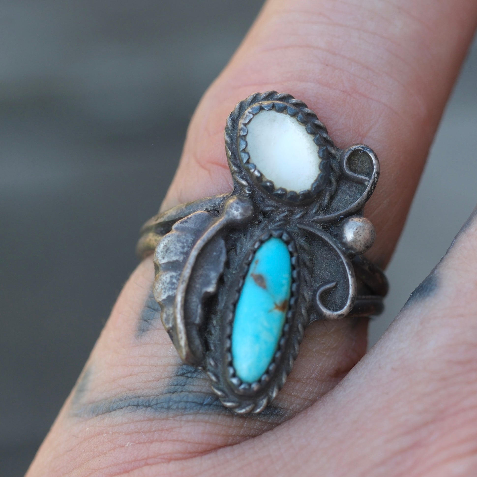 Vintage Sterling Turquoise and Mother Of Pearl Ring  6.25
