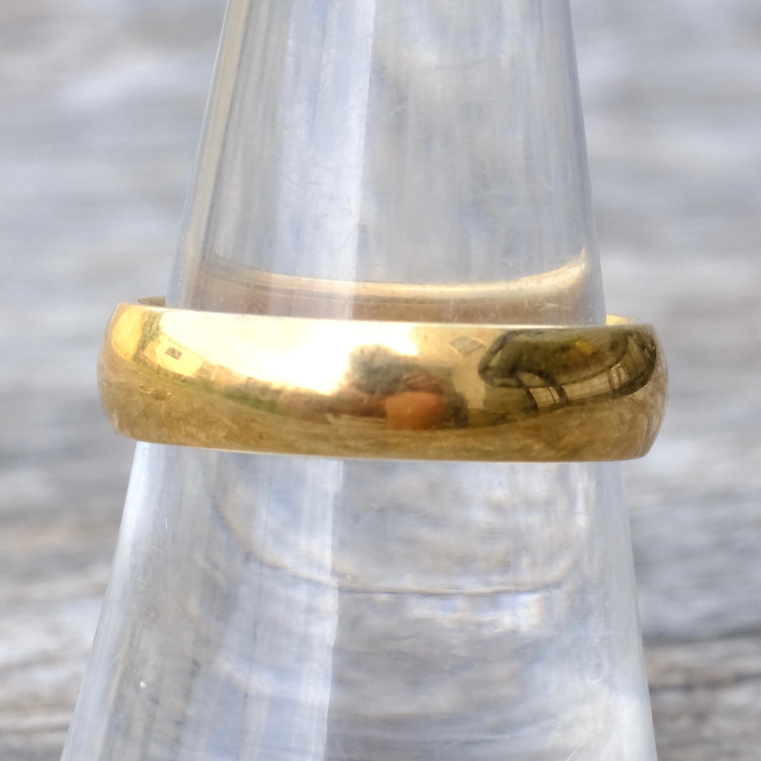Vintage 14K Gold Band Ring 7.75
