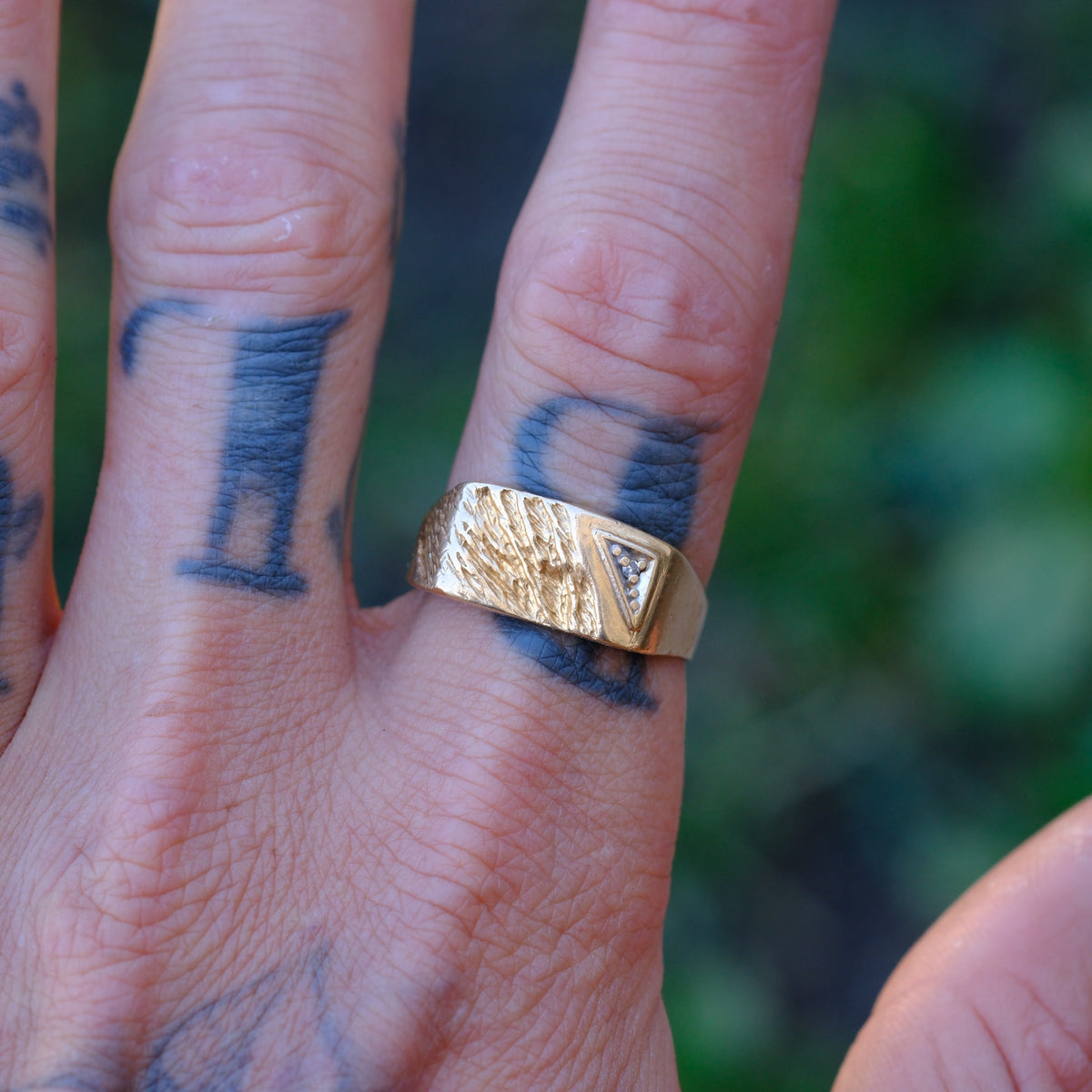 Vintage 14K Gold Diamond Signet Ring 9.5