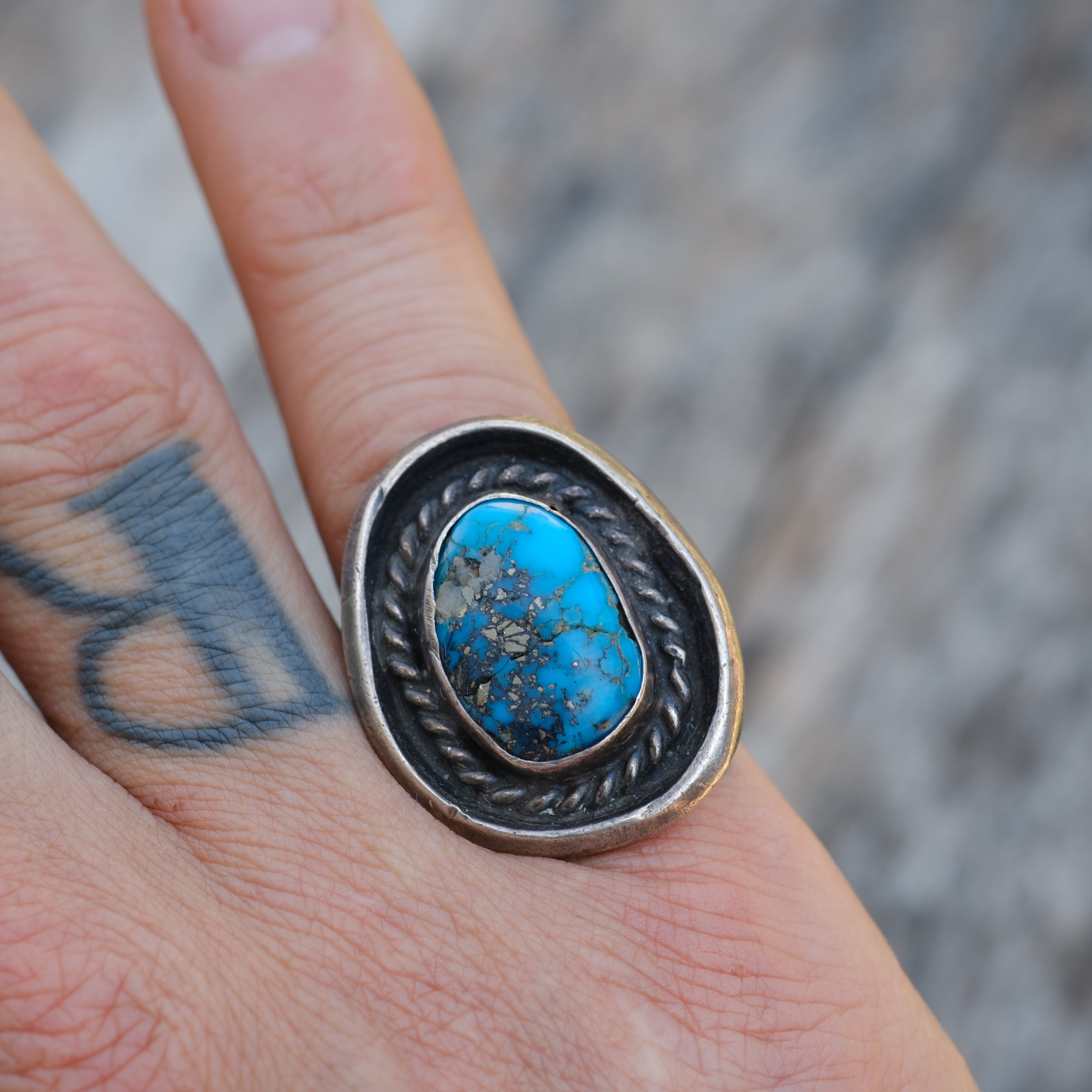 Vintage Sterling Turquoise Roper Ring 6