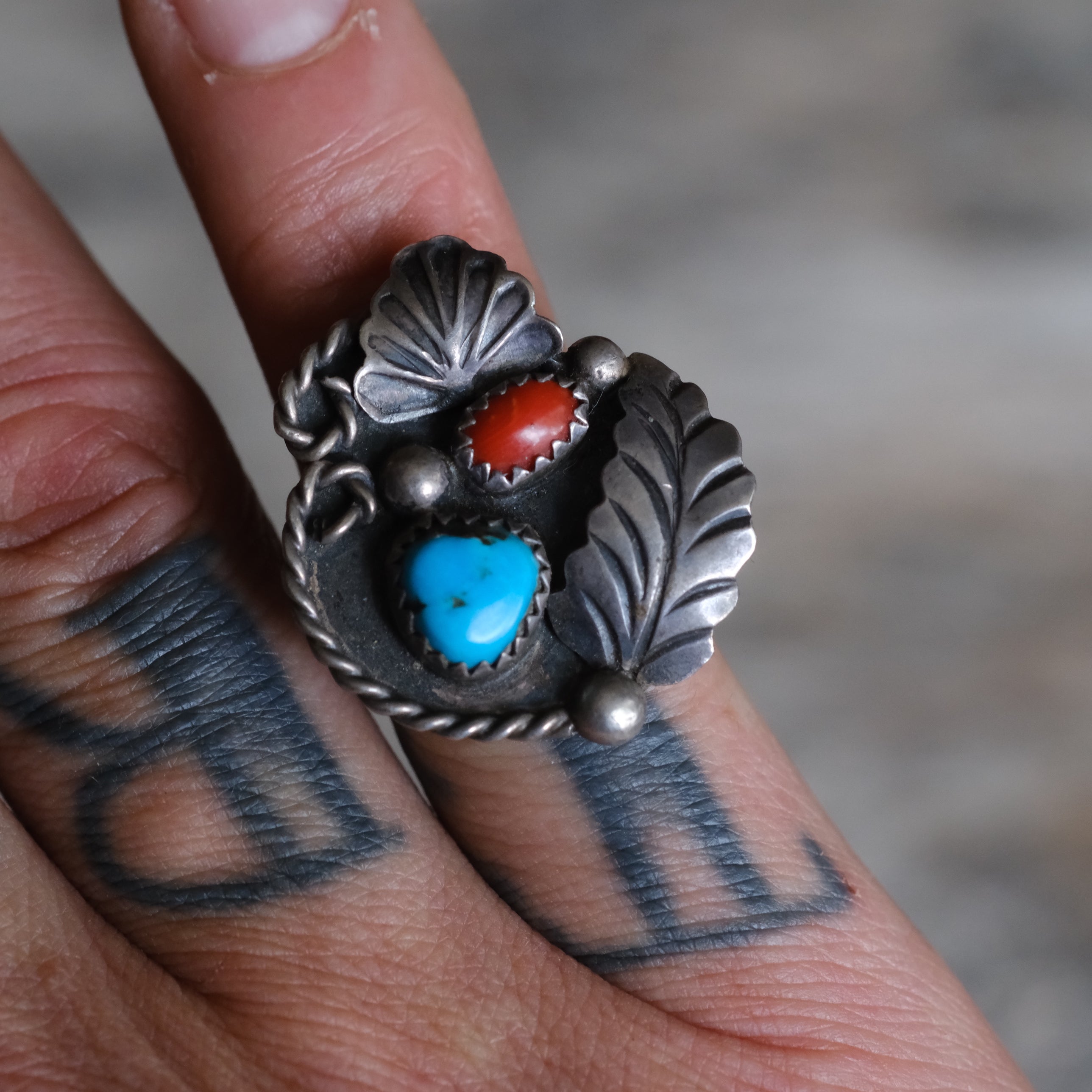 Vintage Sterling Turquoise and Coral Feather Ring 5.25