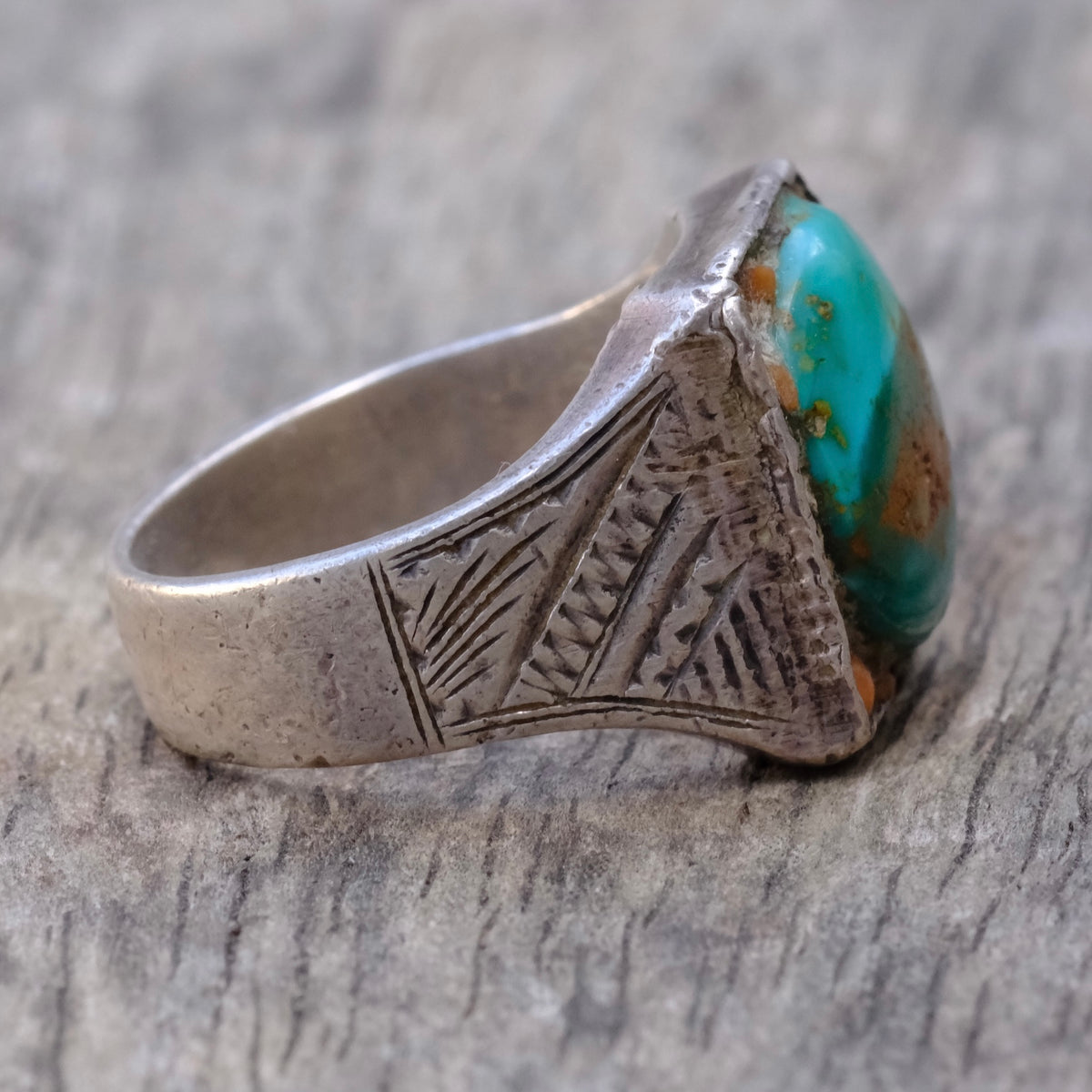 Vintage Sterling Turquoise Ring 7.75