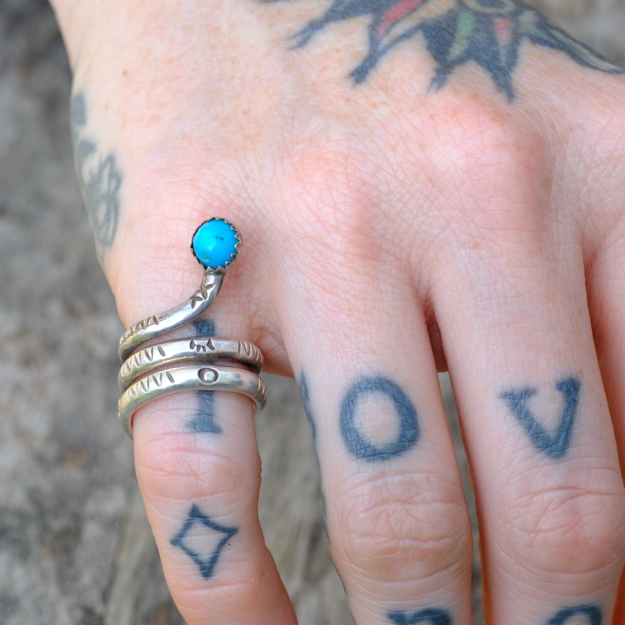 Vintage Sterling Stamped Turquoise Snake Ring 5