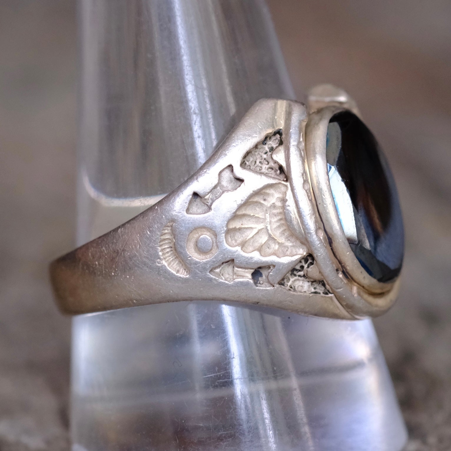 Vintage Sterling Hematite Lucky Horseshoe Ring 11.25