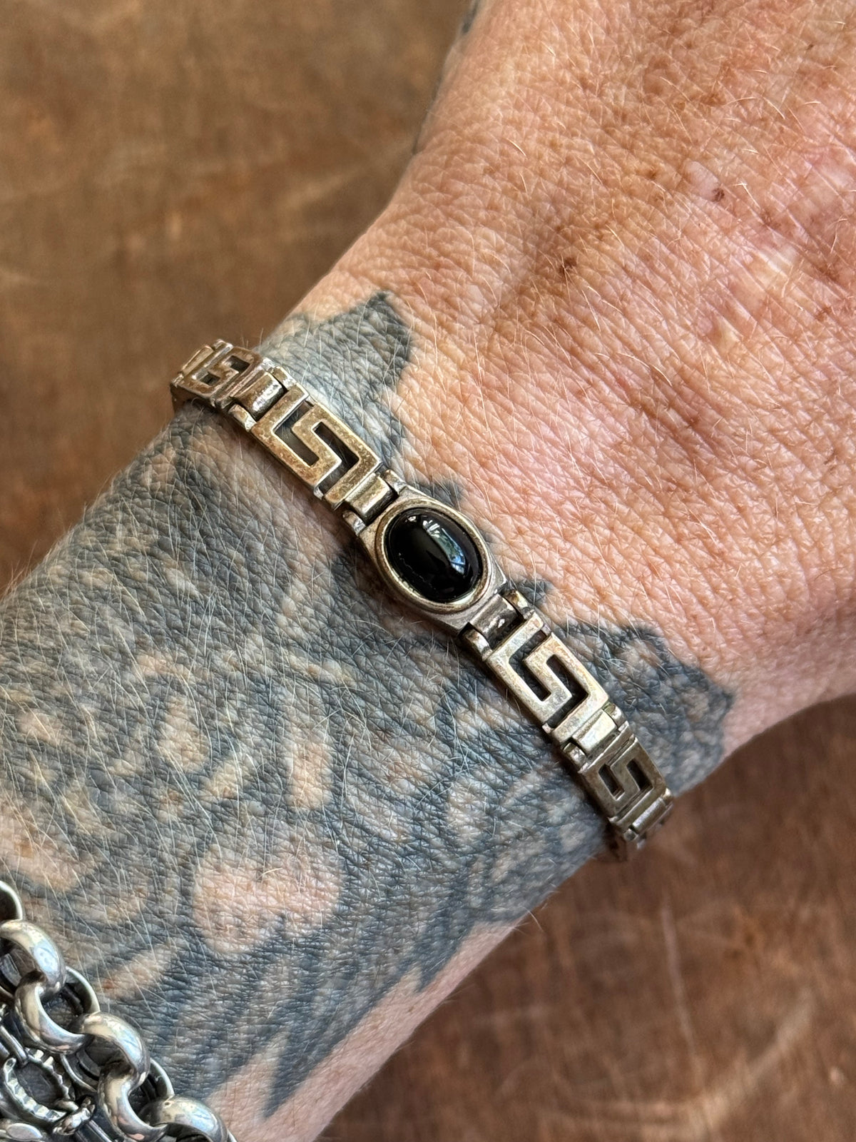 Vintage Sterling Silver 7.25” Onyx Grecian Link Bracelet