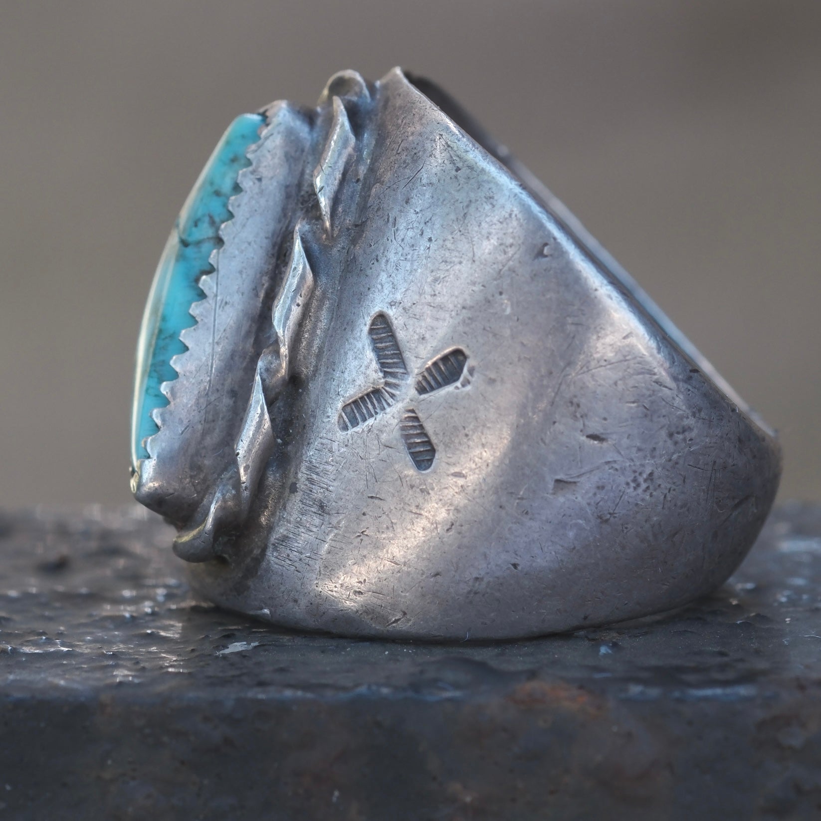 Vintage Sterling Turquoise Stamped Band Cigar Band Ring 11.25