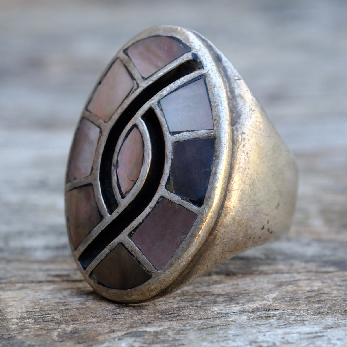 Vintage Sterling MOP and Abalone Inlay Hummingbird Ring 9