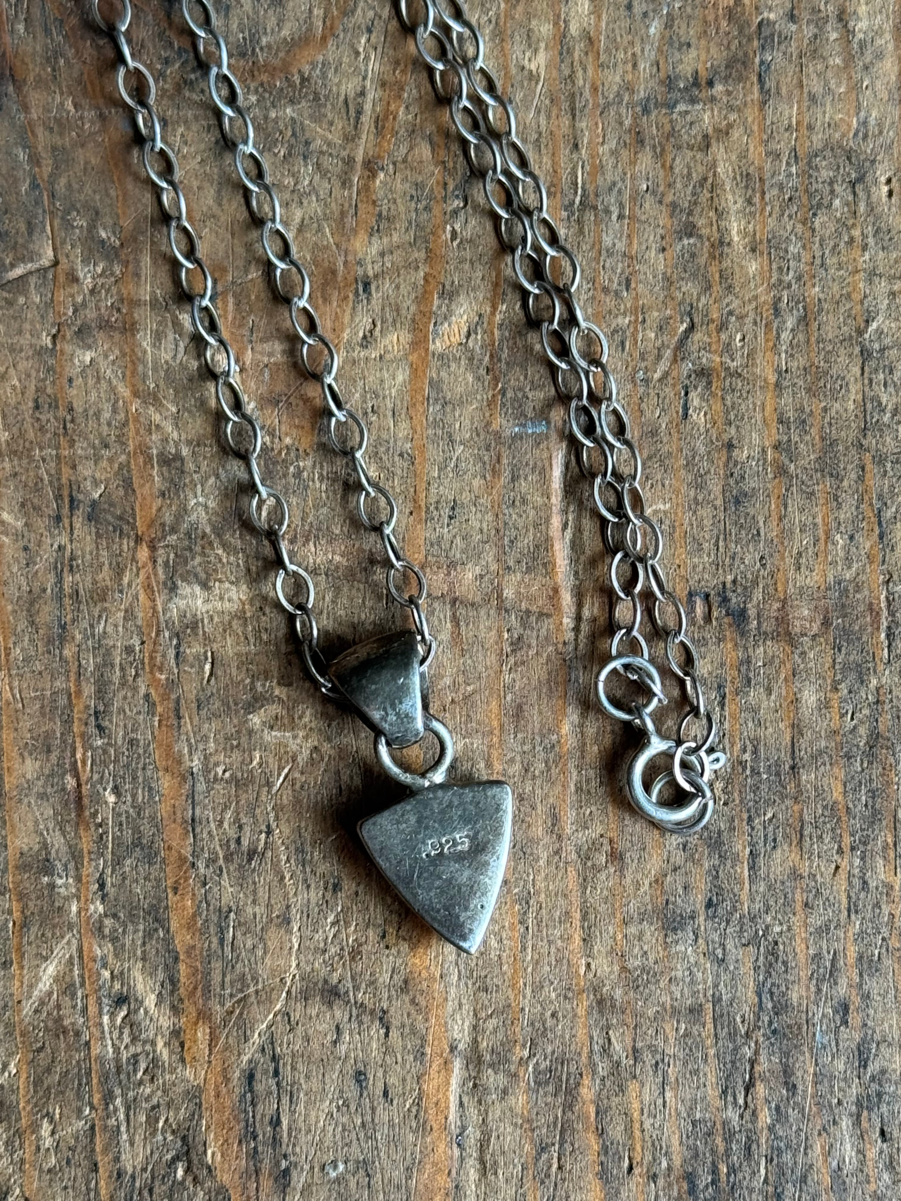 Vintage Sterling Silver Multistone Inlay Shield 18" Necklace