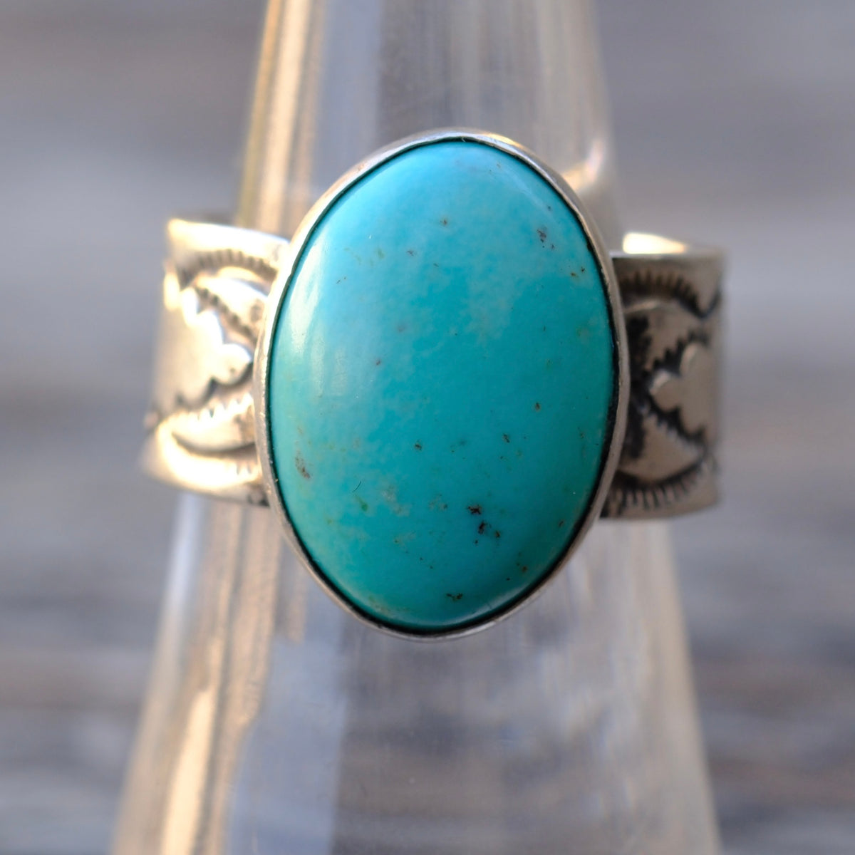 Vintage Sterling Turquoise Stamped Band Ring 7.5