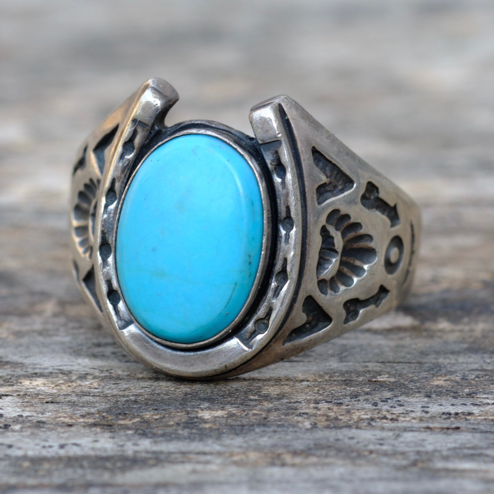 Vintage Sterling Turquoise Lucky Horseshoe Ring 11.5