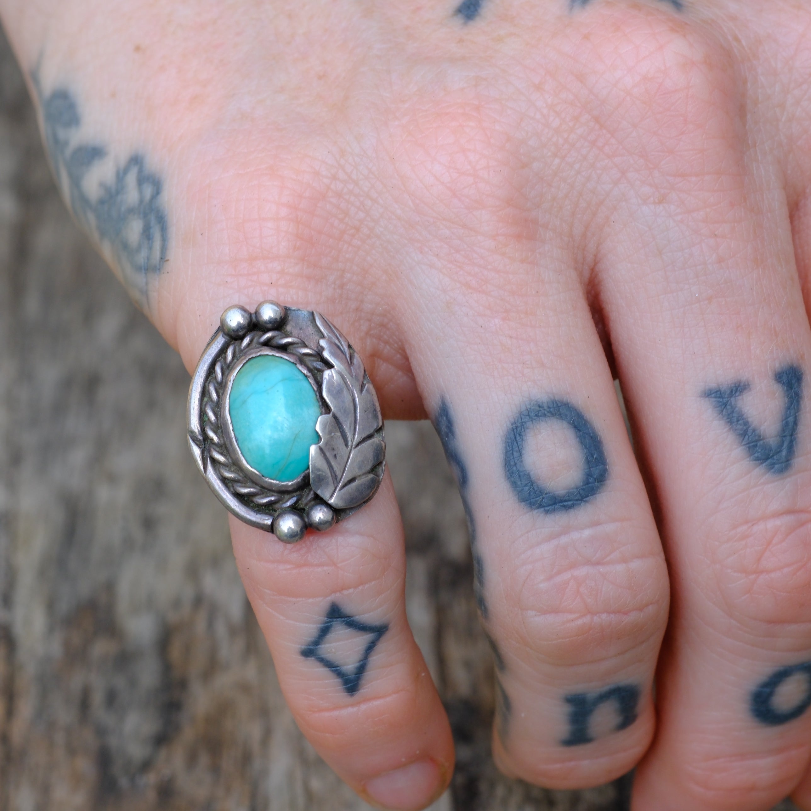 Vintage Sterling Turquoise Feather Ring 3.75