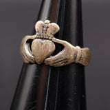 Vintage Sterling Silver Claddagh Ring 6