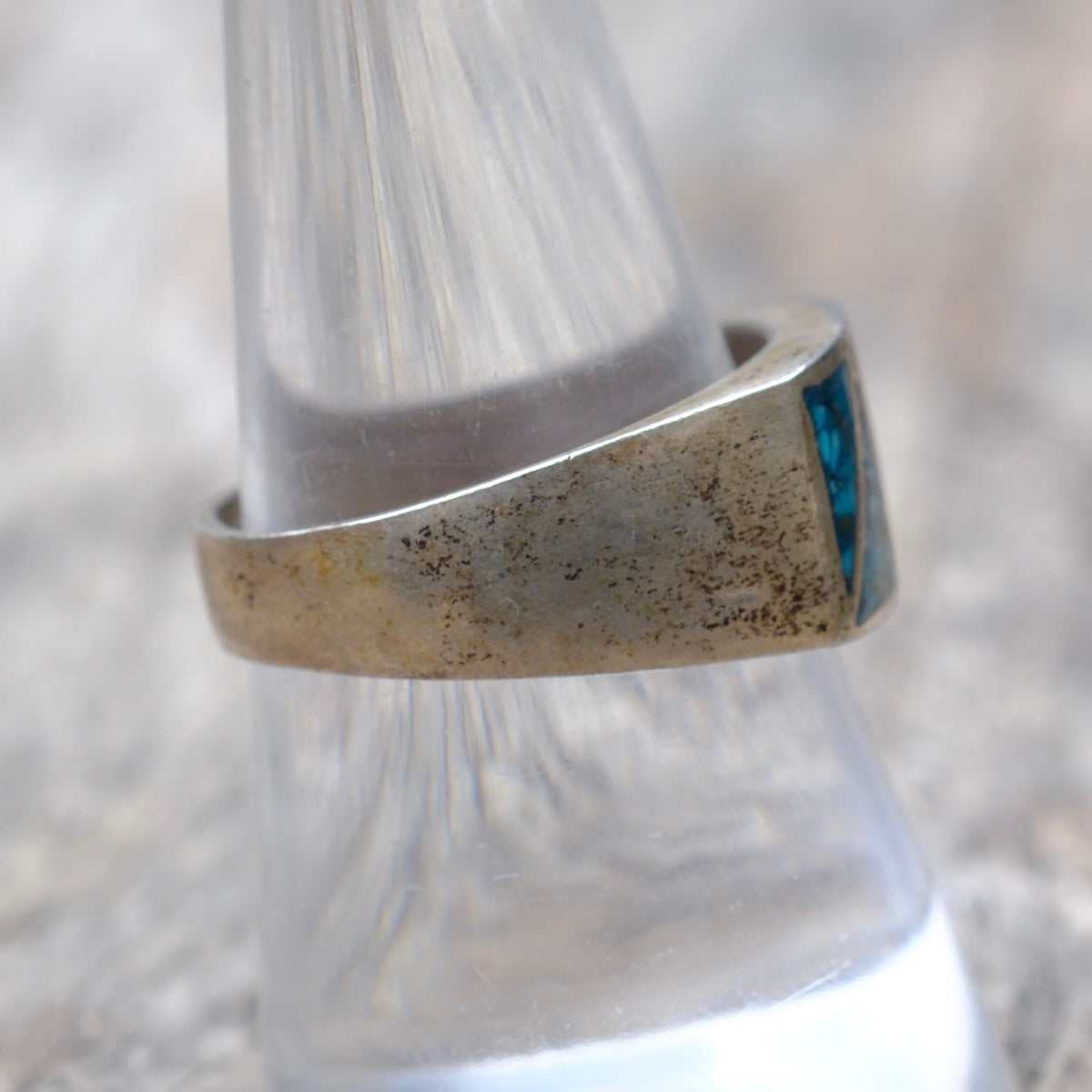 Vintage Sterling Crushed Turquoise and Coral Inlay Ring 8.75