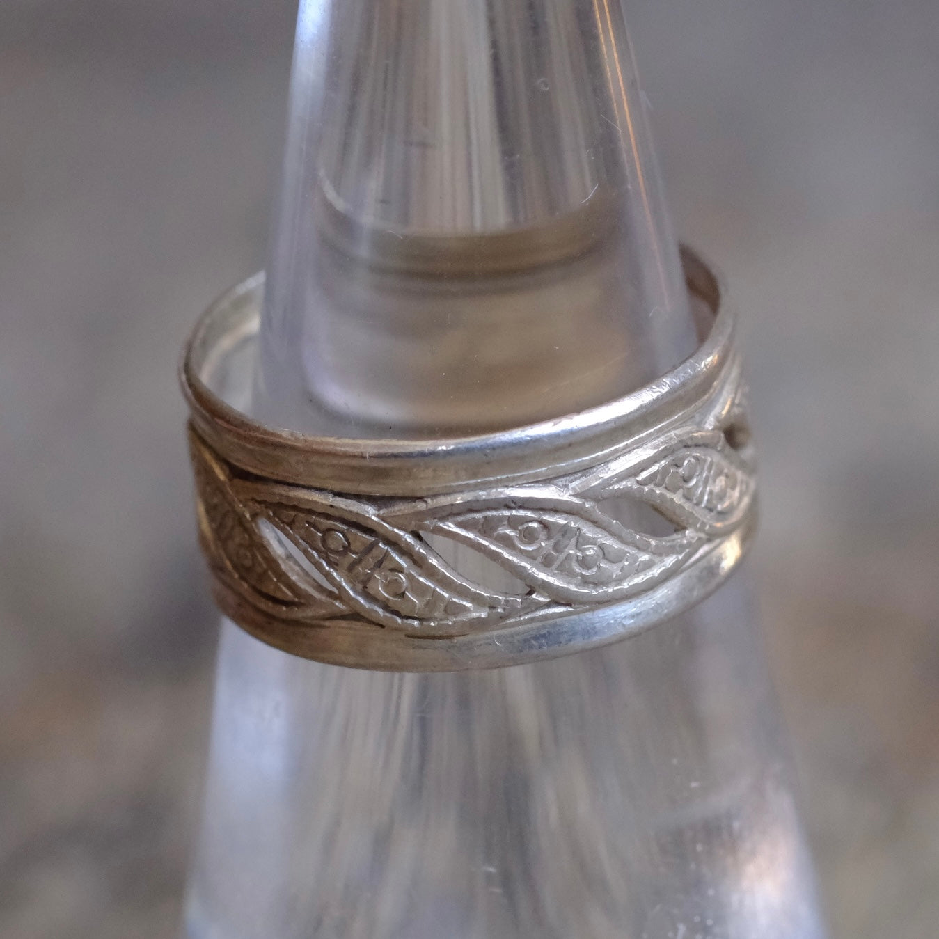 Vintage Sterling Silver Band Ring 6