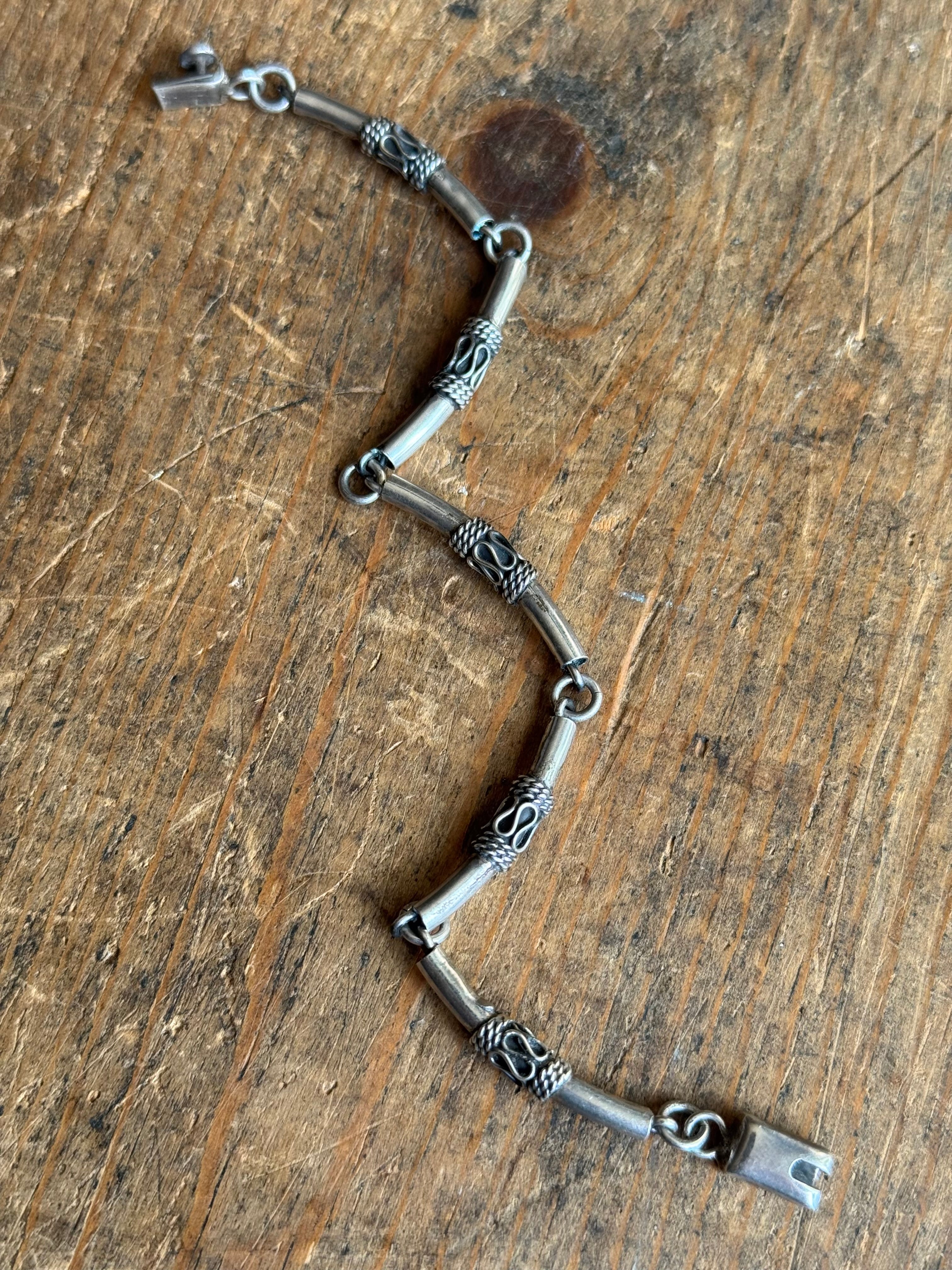 Vintage Sterling Silver 7.25” Tribal Tube Link Bracelet
