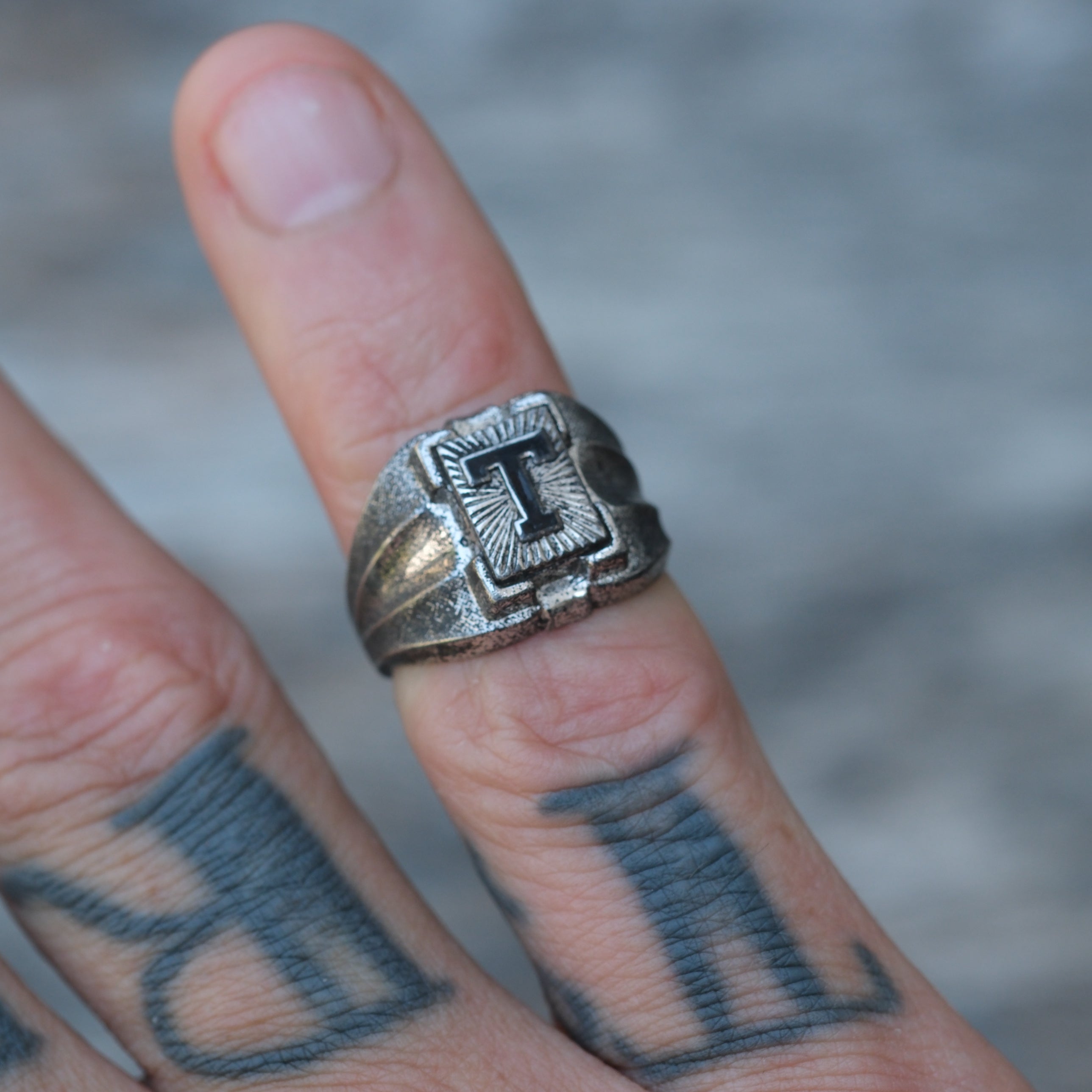 Vintage Sterling T Initial Signet Ring 4.75