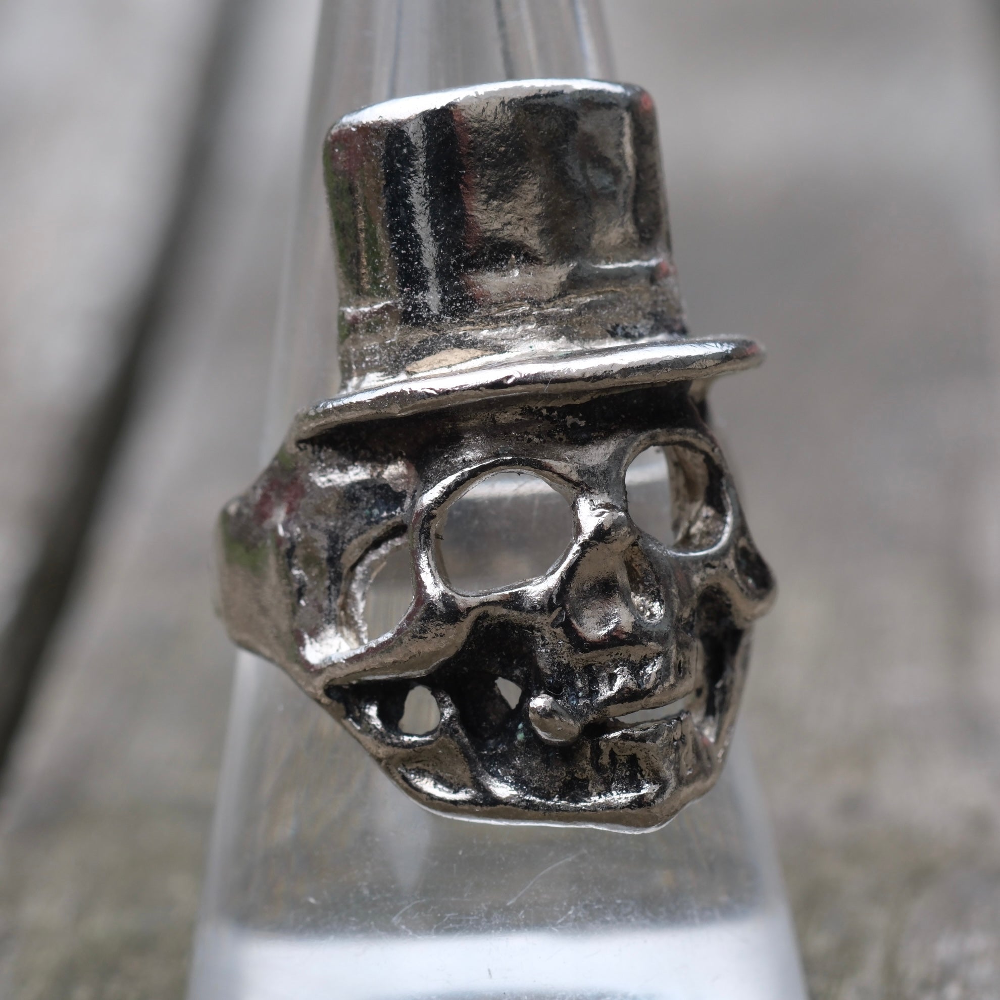Vintage White Bronze Biker Ring 8.75