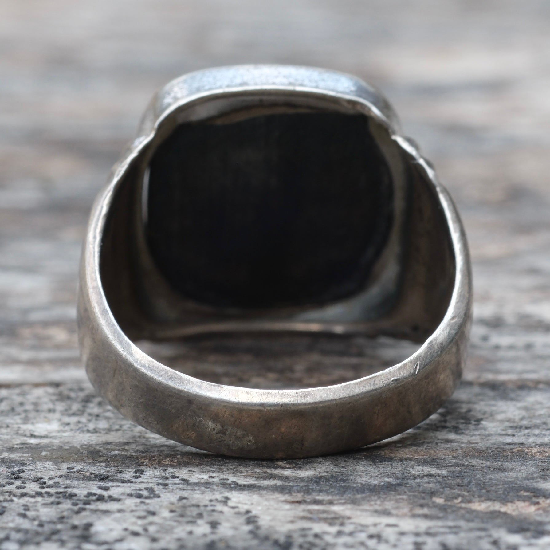 Vintage Sterling Hematite Centurion Signet Ring 7.75
