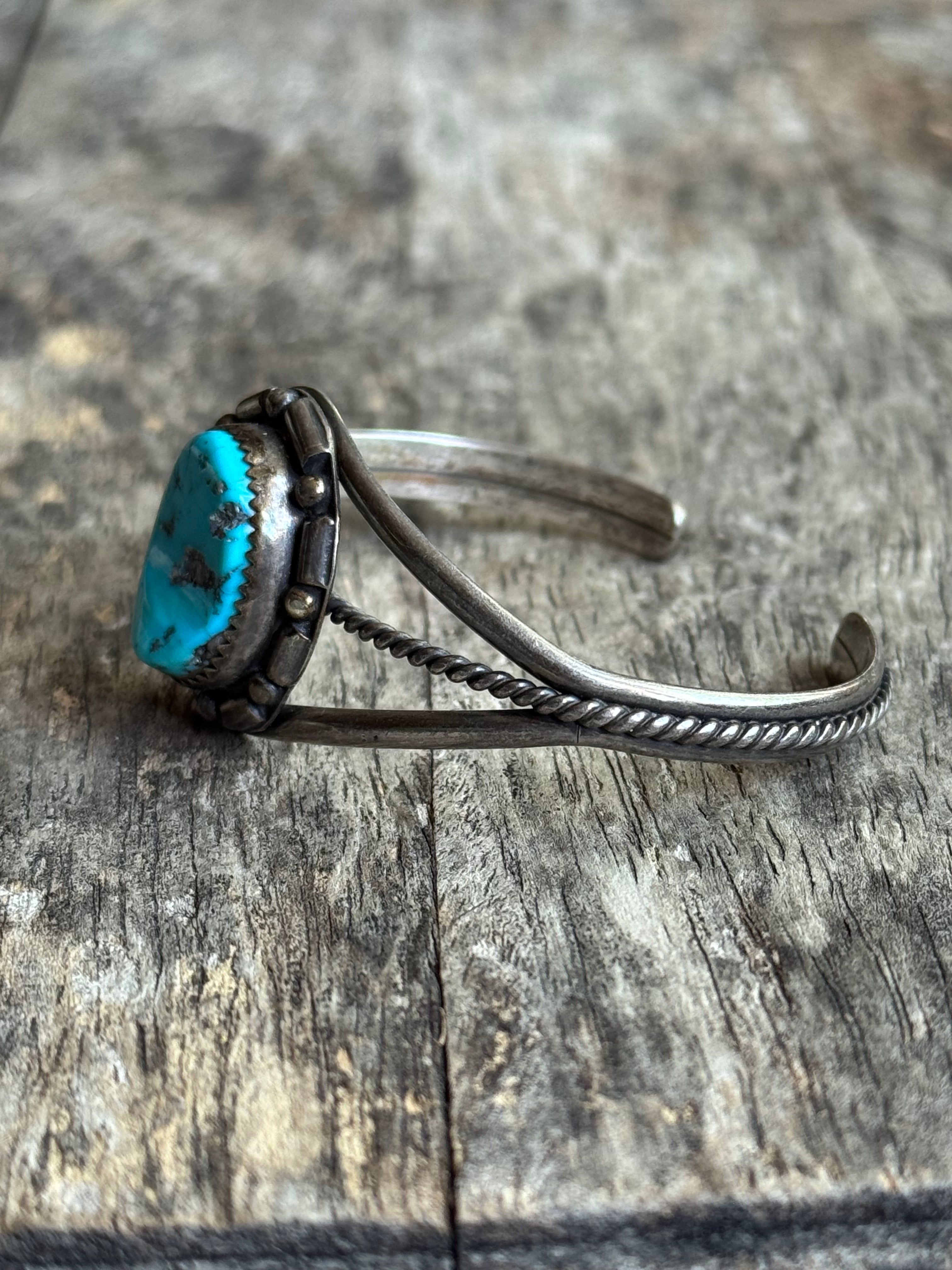 Vintage Sterling Silver Turquoise Roped Cuff
