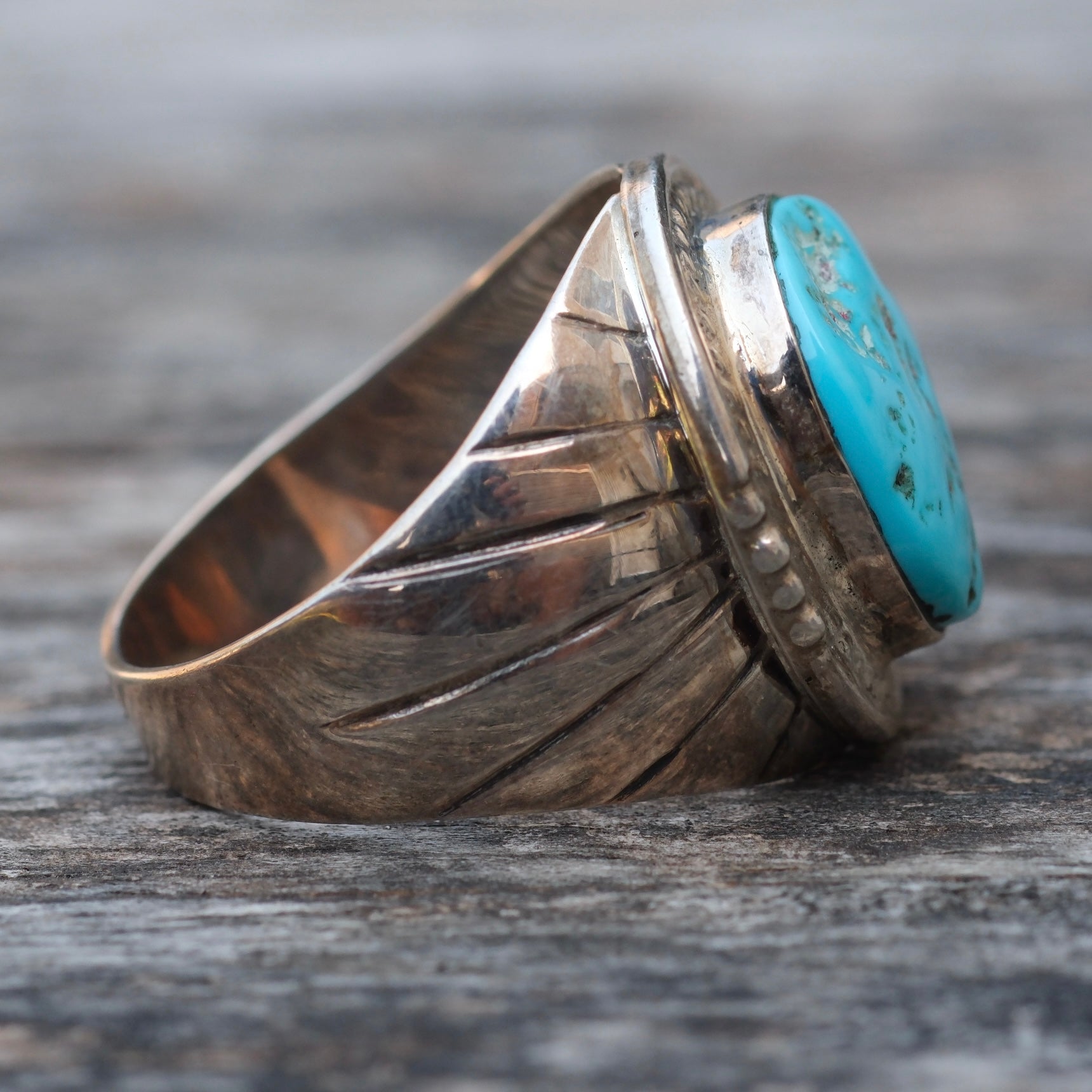 Vintage Sterling Turquoise Ribbed Band Ring 12.25