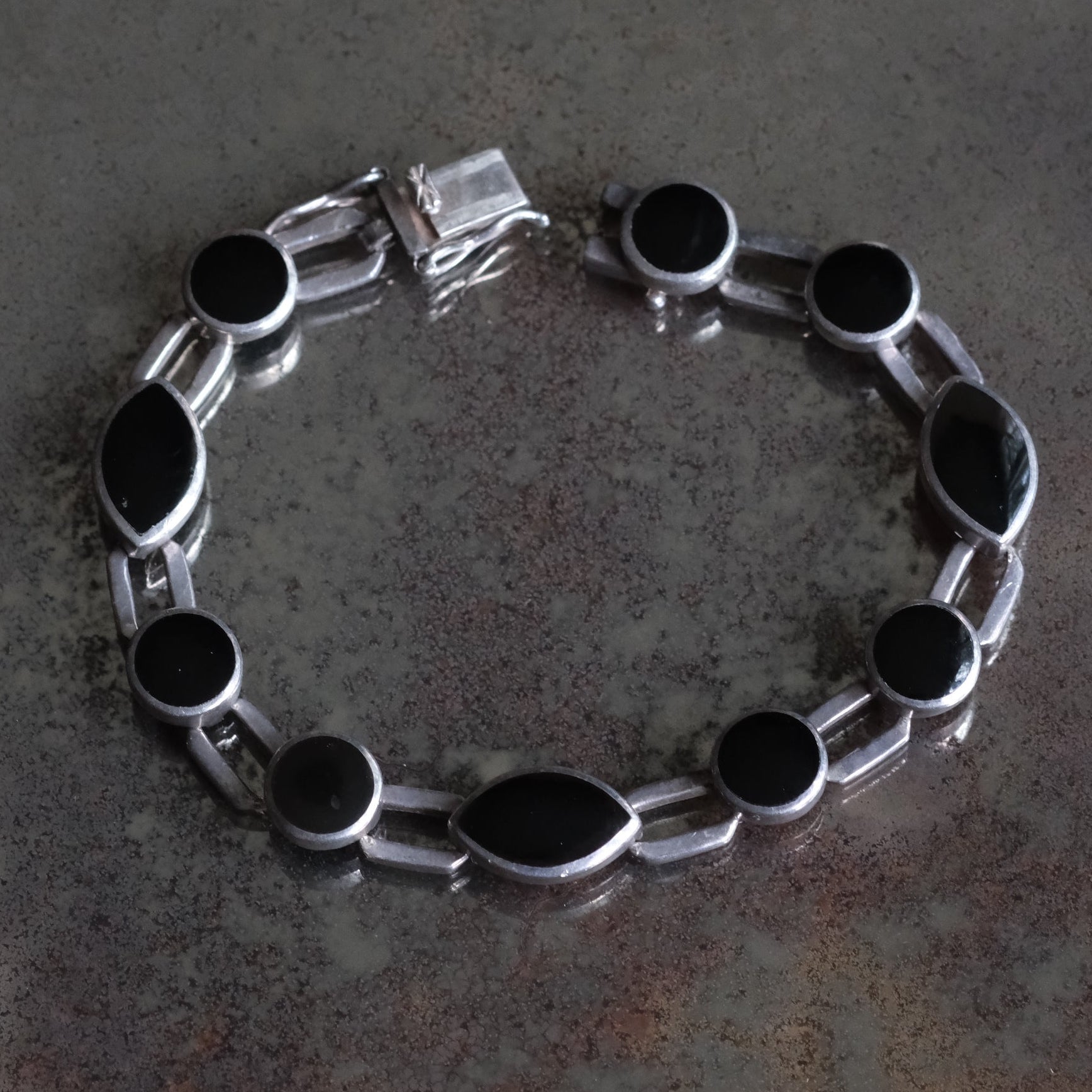 Vintage Sterling Onyx Bracelet 6.75"