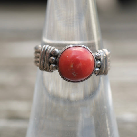 Vintage Sterling Coral RIng 6.25