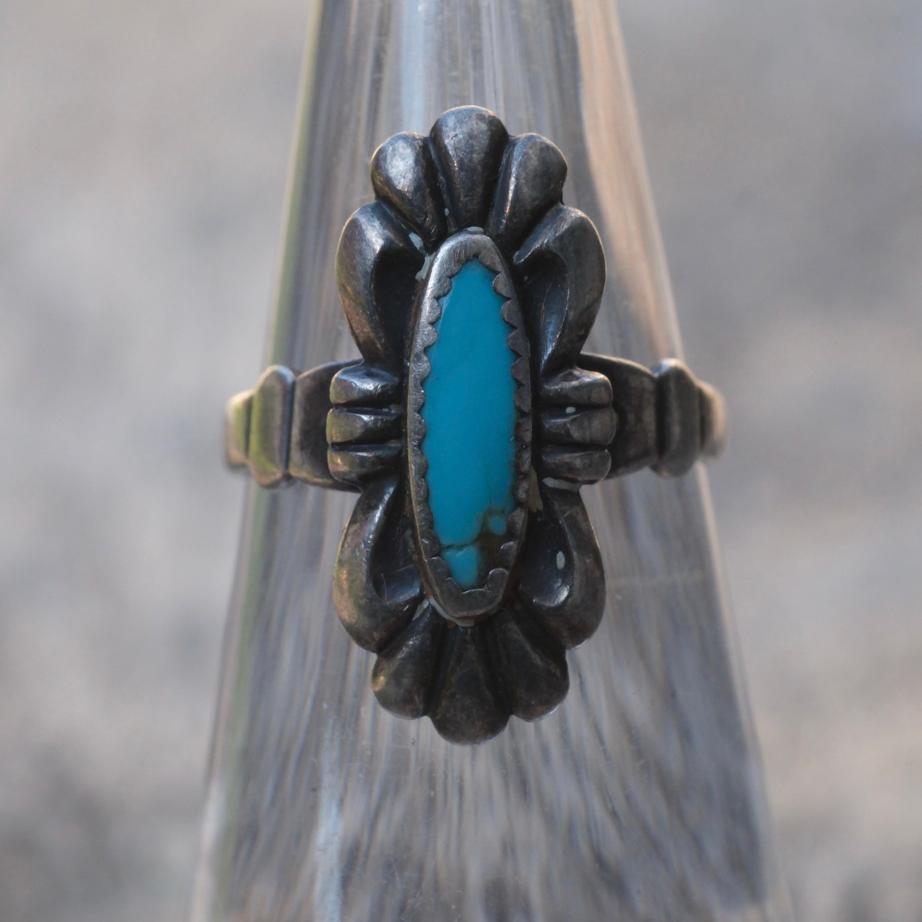 Vintage Sterling Turquoise Ring 4
